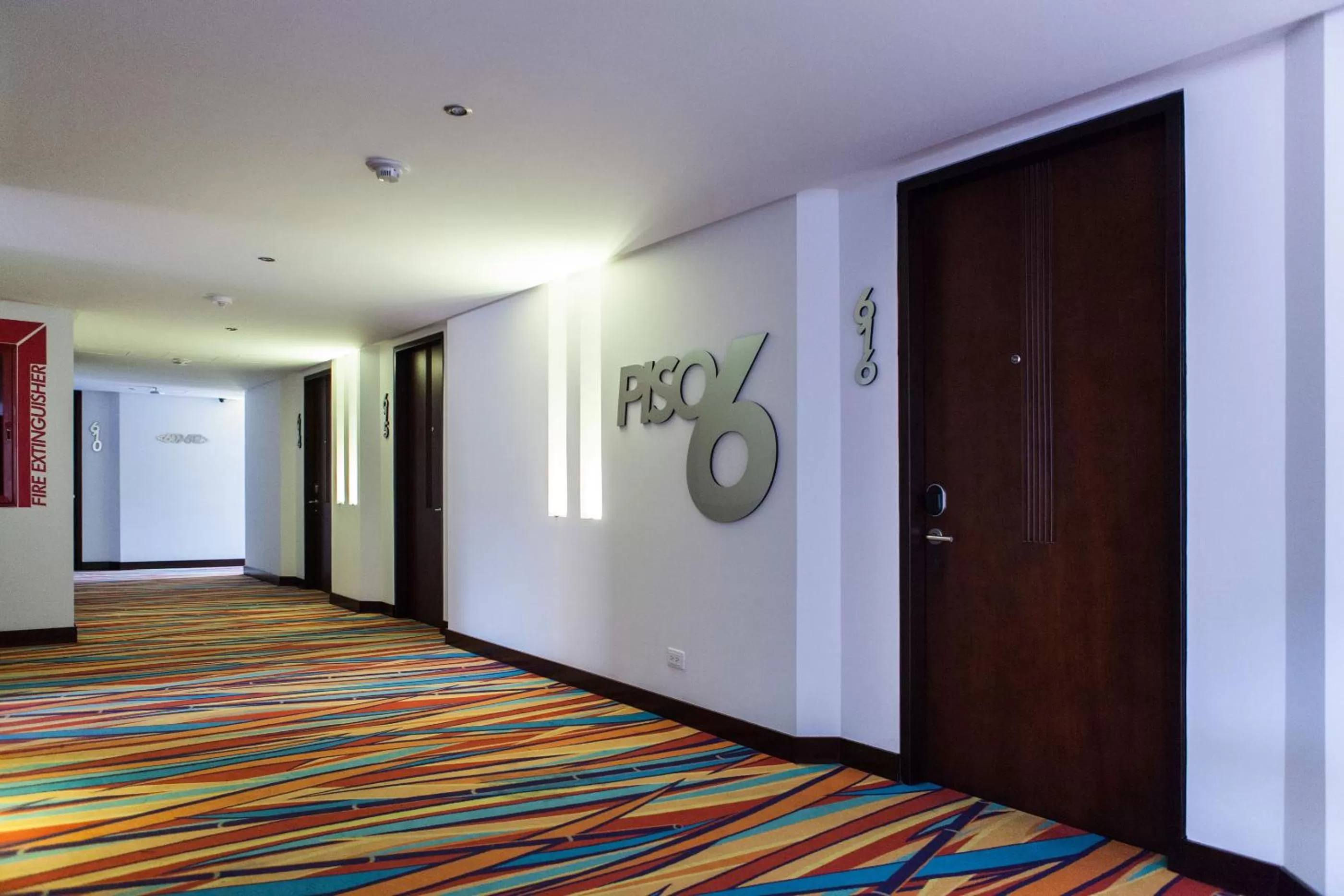 Area and facilities in Best Western Plus 93 Park Hotel