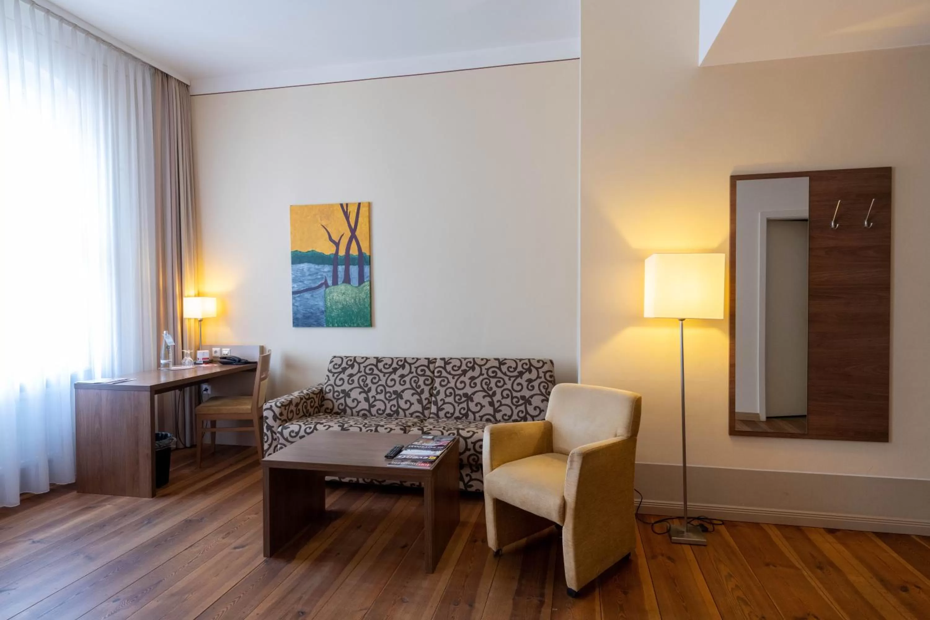 Photo of the whole room, Seating Area in Hotel am Großen Waisenhaus