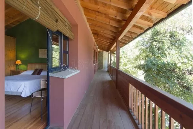 Balcony/Terrace, Bed in Hotel Sara De Ur