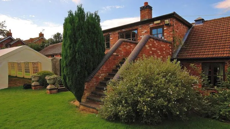 Garden in Slaters Country Inn