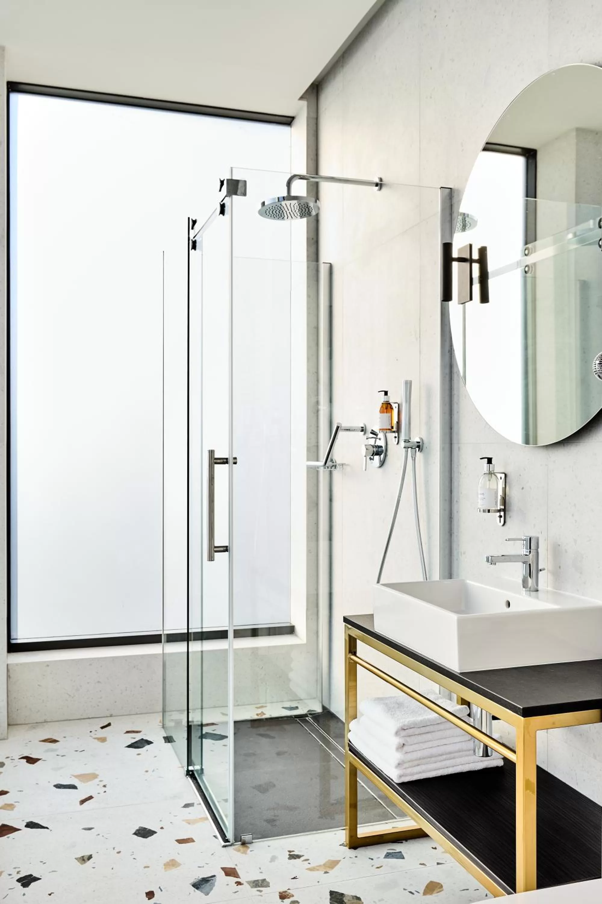 Bathroom in Hotel Liberté 33