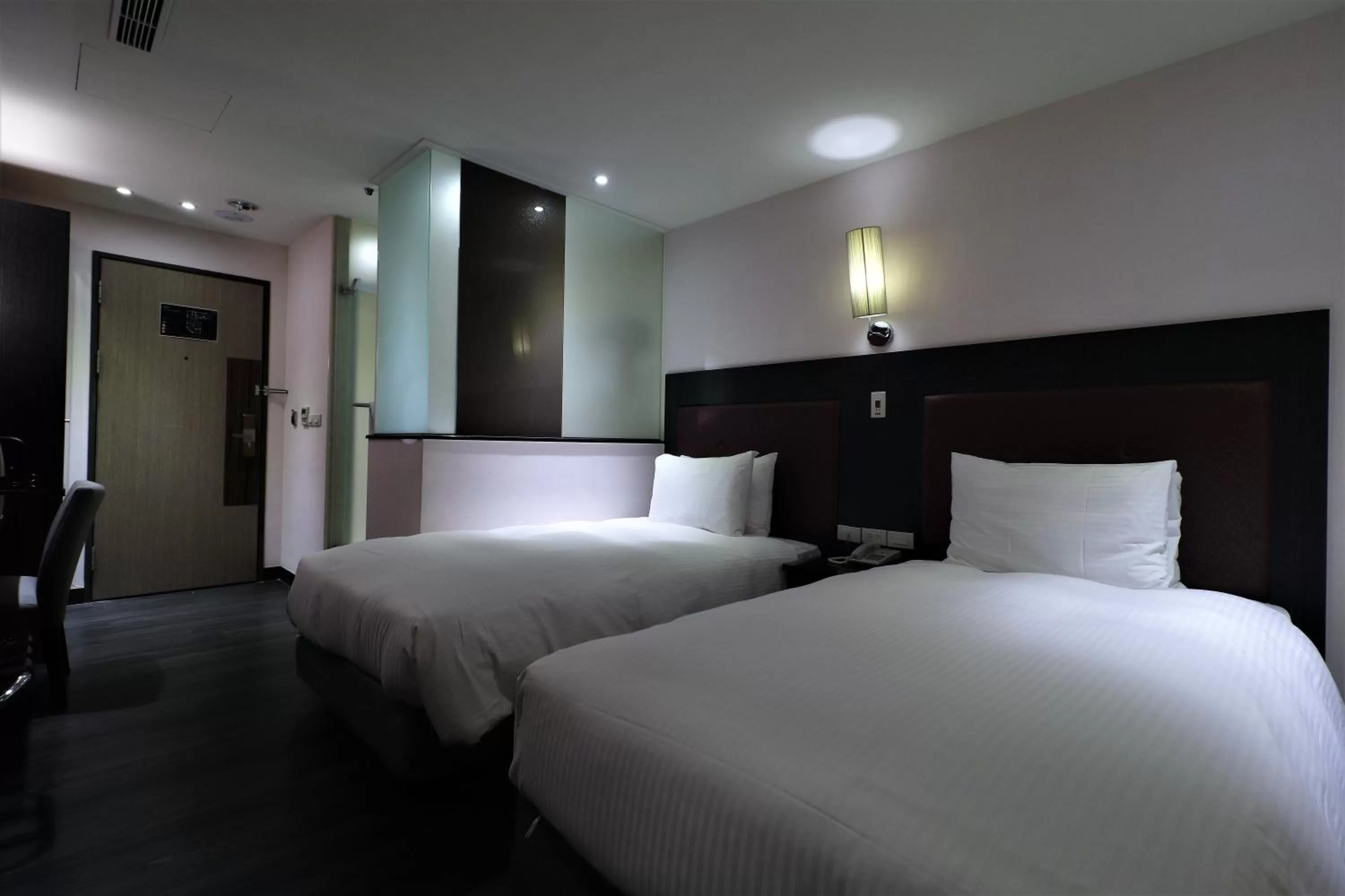 Photo of the whole room, Bed in J-HOTEL