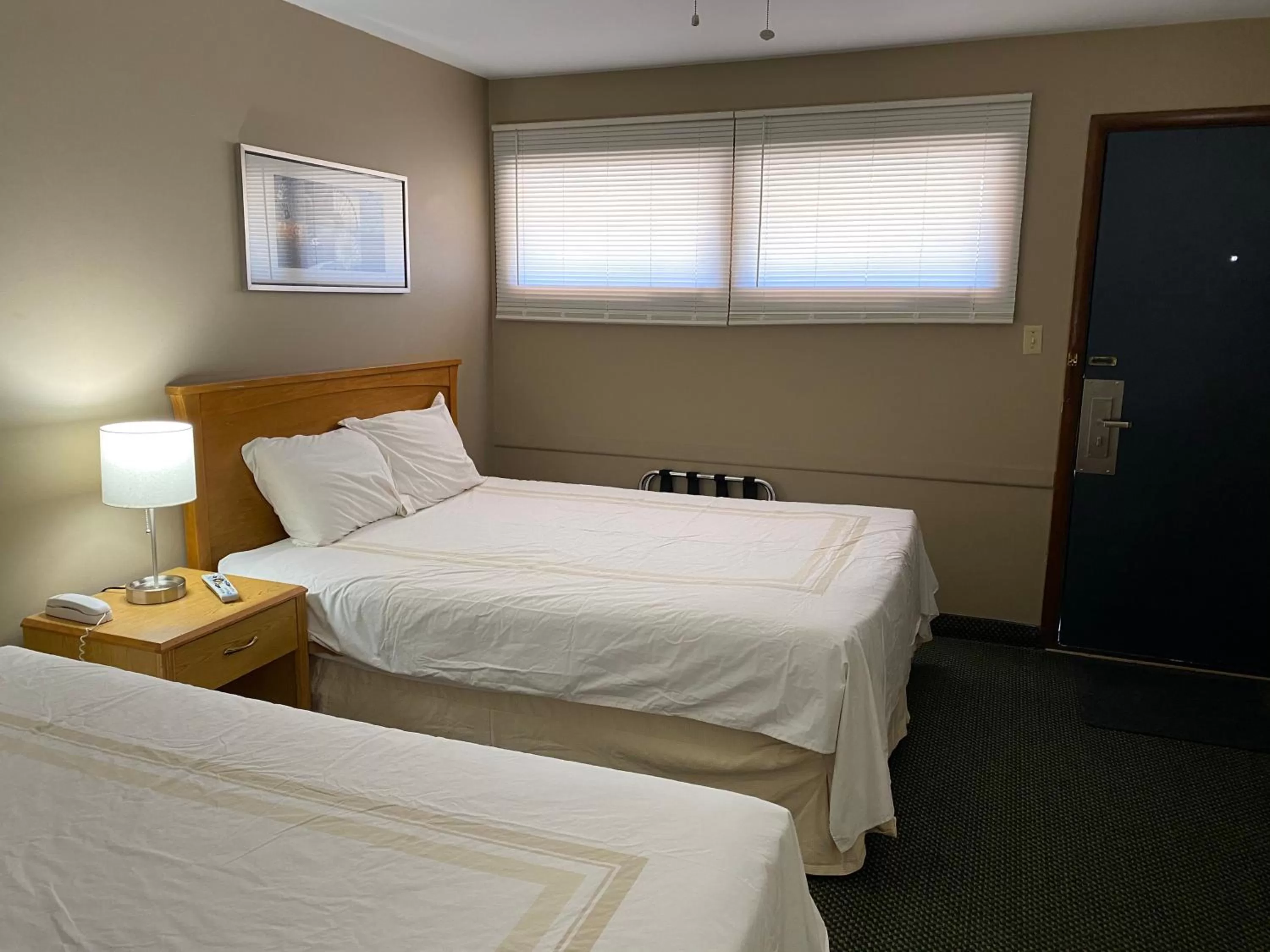 Bed in Diamond Motel - Abilene