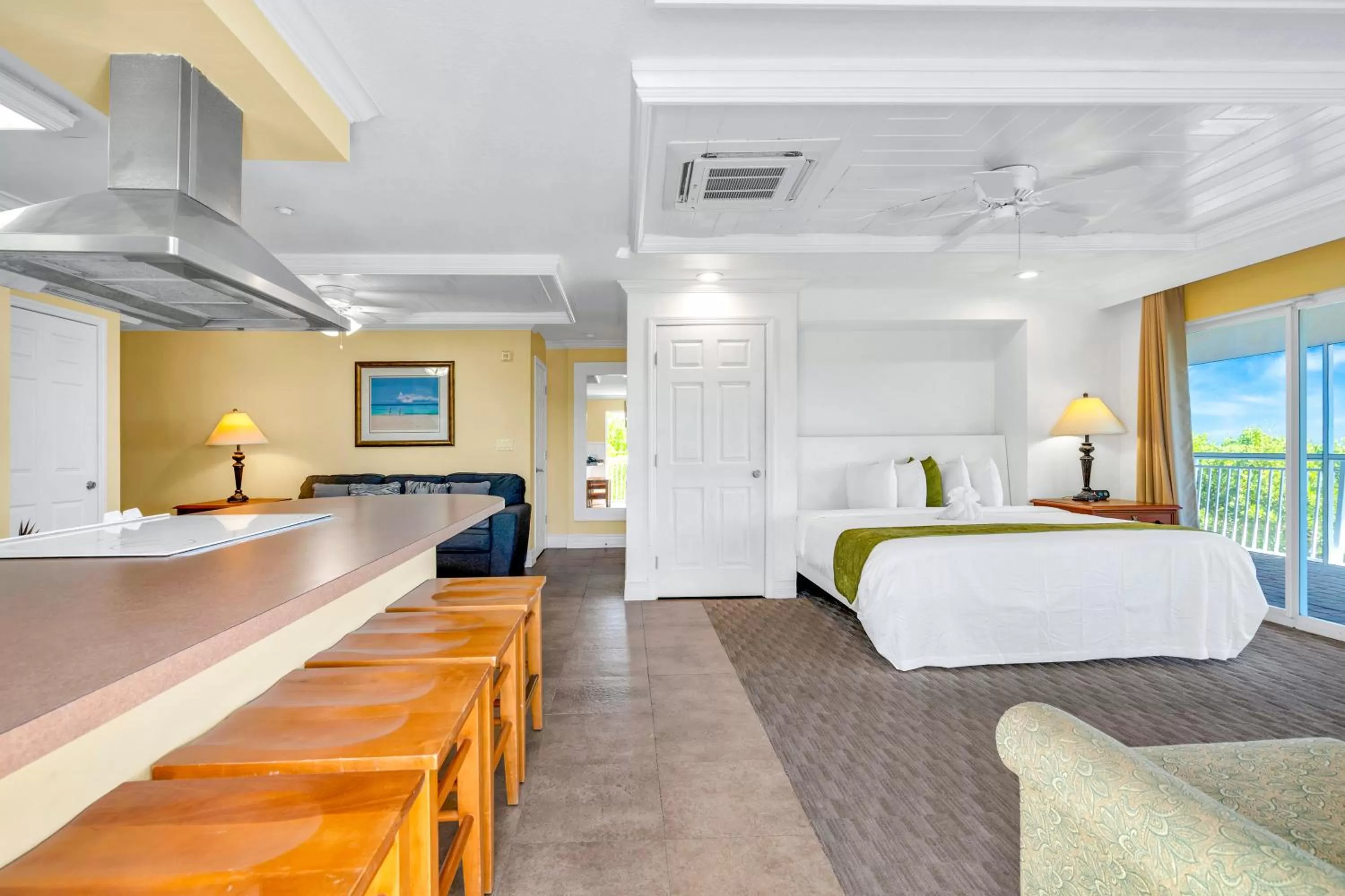 Photo of the whole room, Bed in Dove Creek Resort & Marina, Trademark Collection by Wyndham