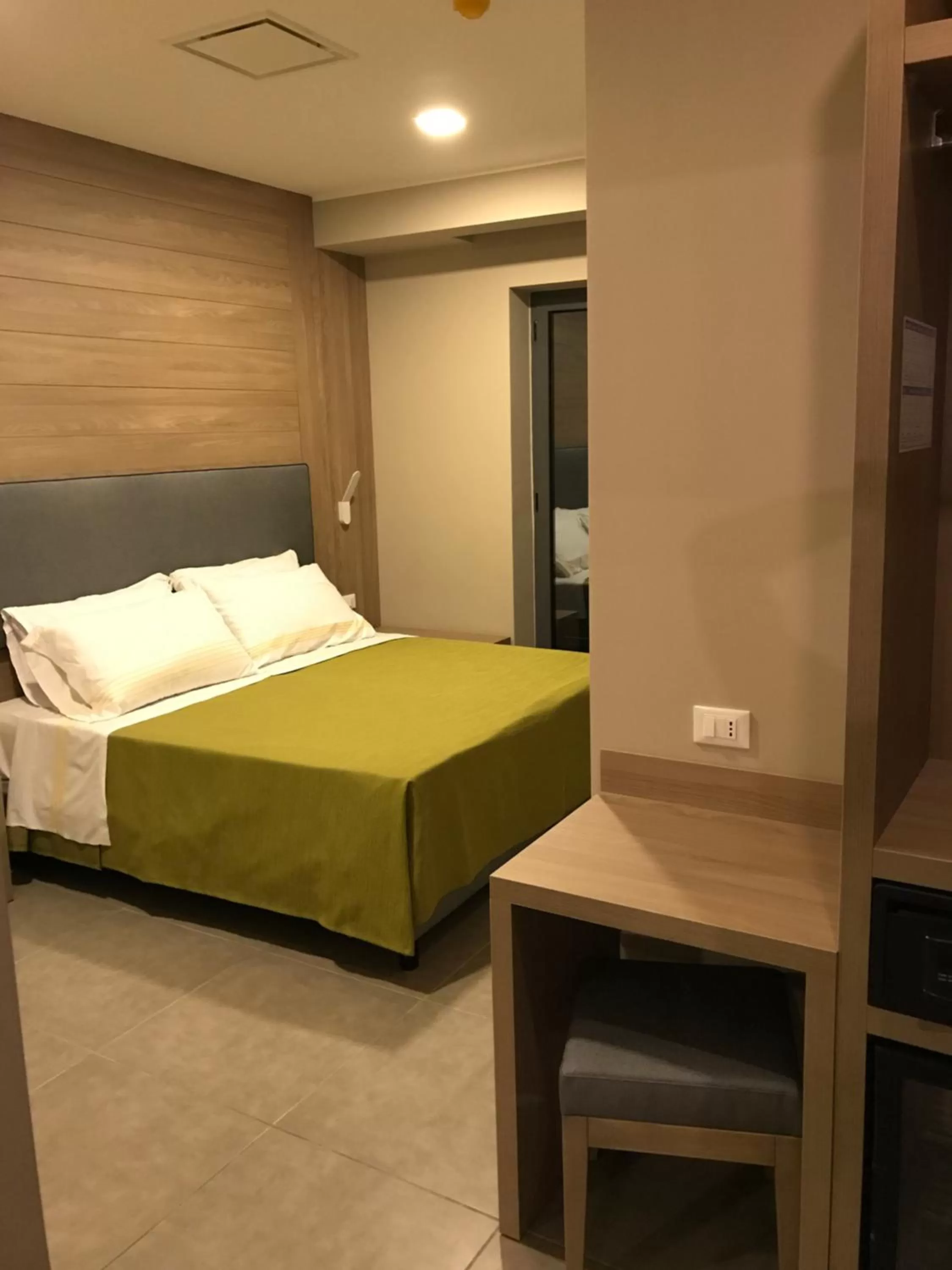 Photo of the whole room, Bed in Hotel Smeraldo