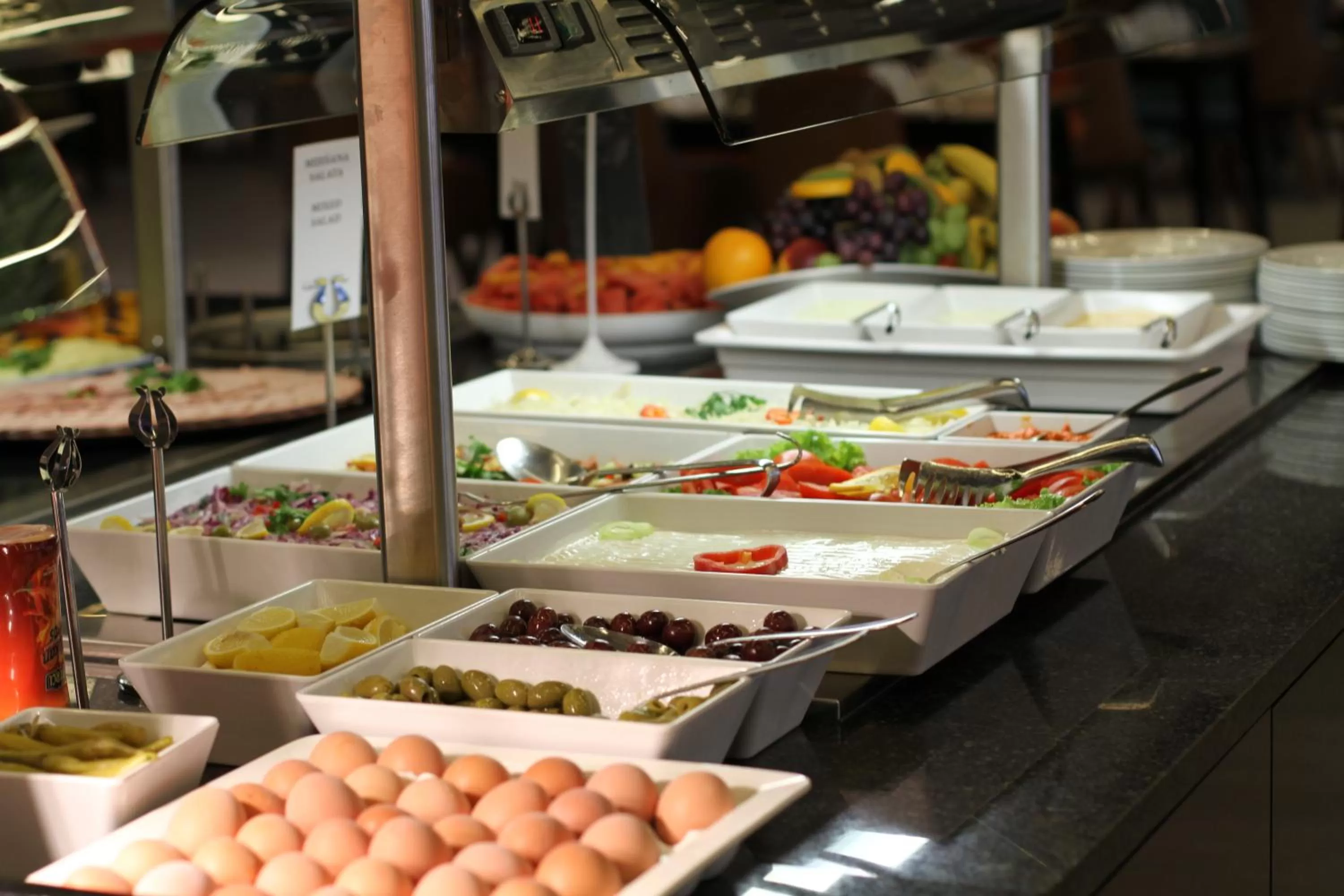 Food and drinks in Hollywood Hotel