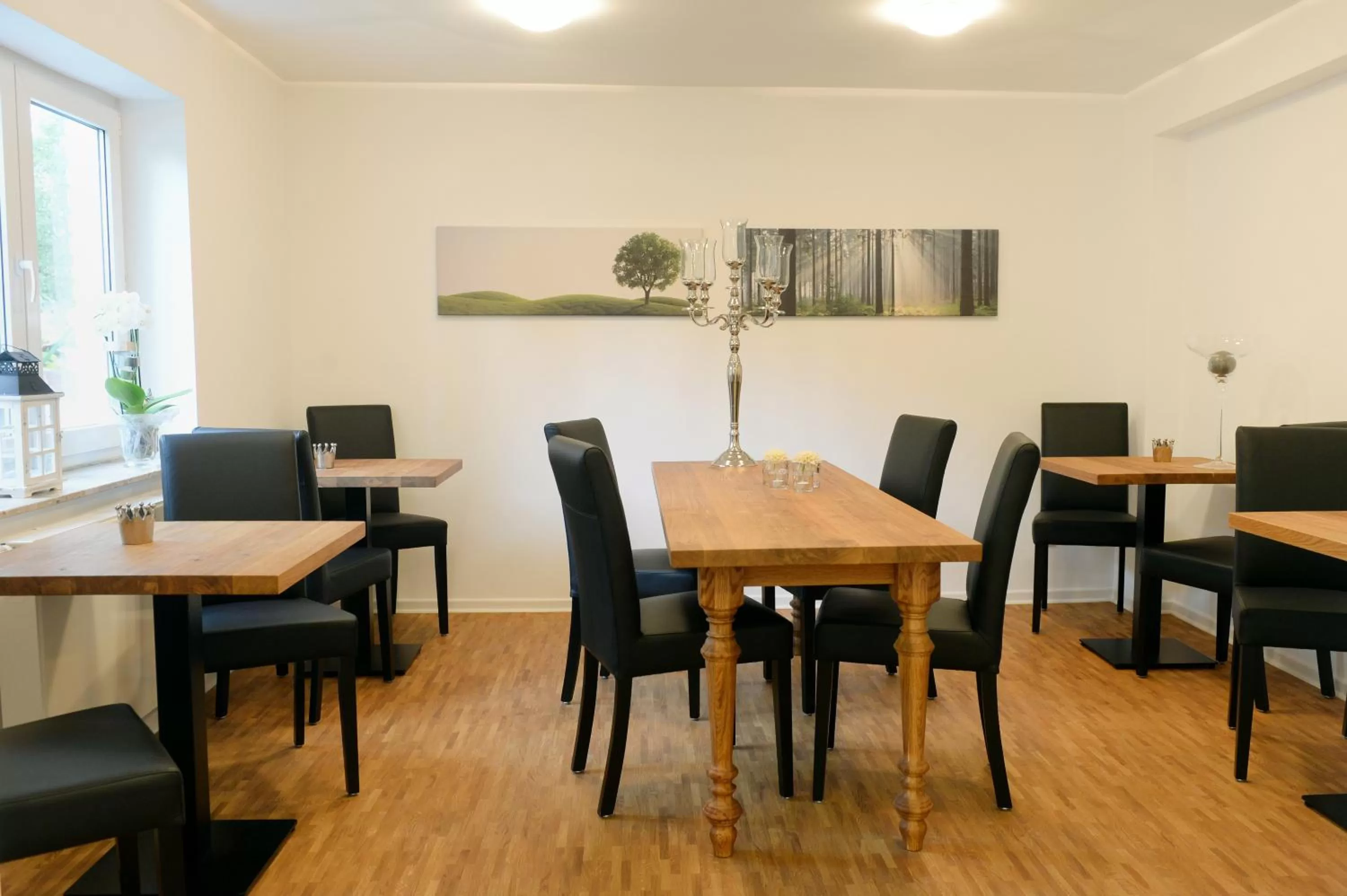 Decorative detail, Restaurant/Places to Eat in Bed & Breakfast Meerbusch