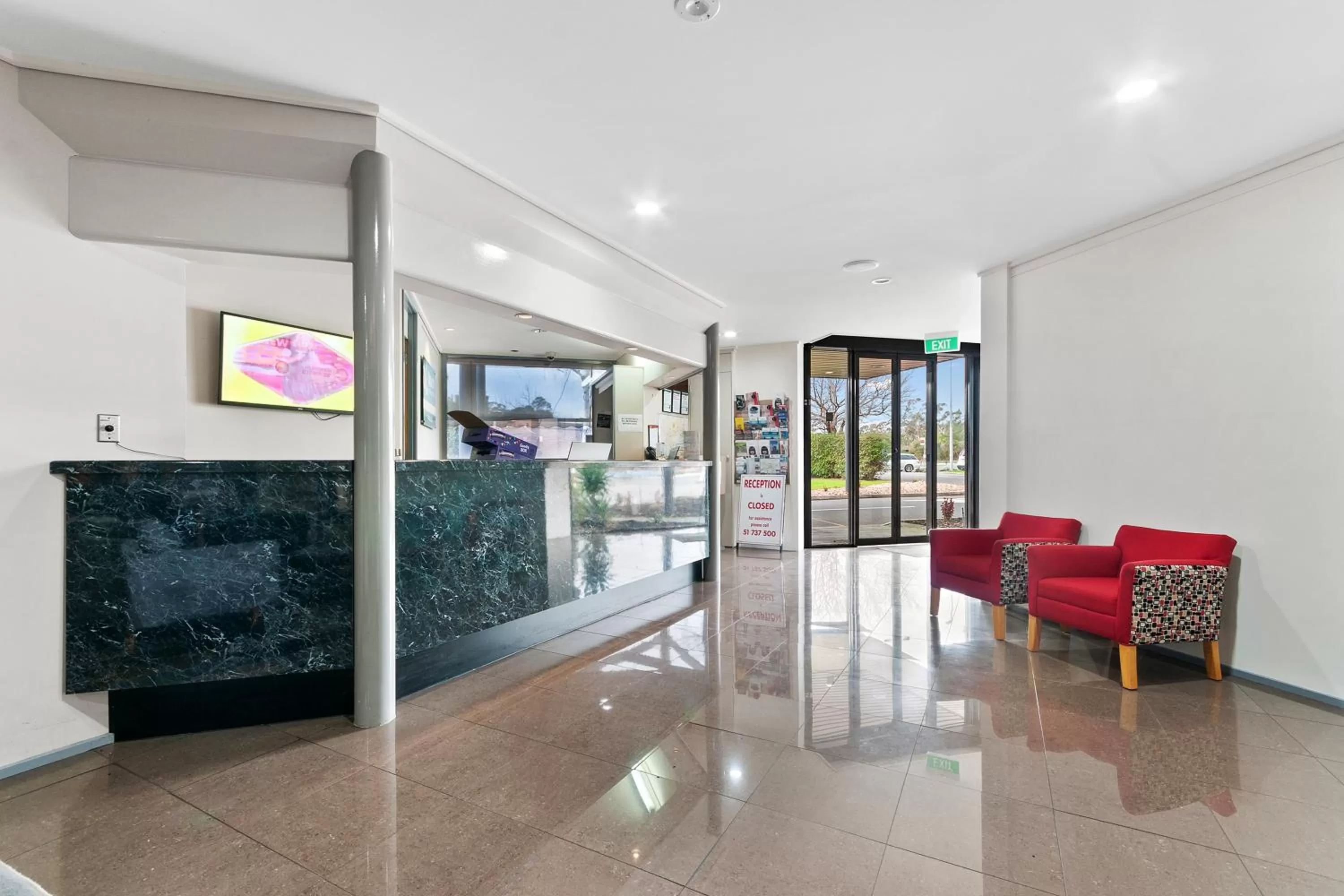 Property building in Quality Inn & Suites Traralgon