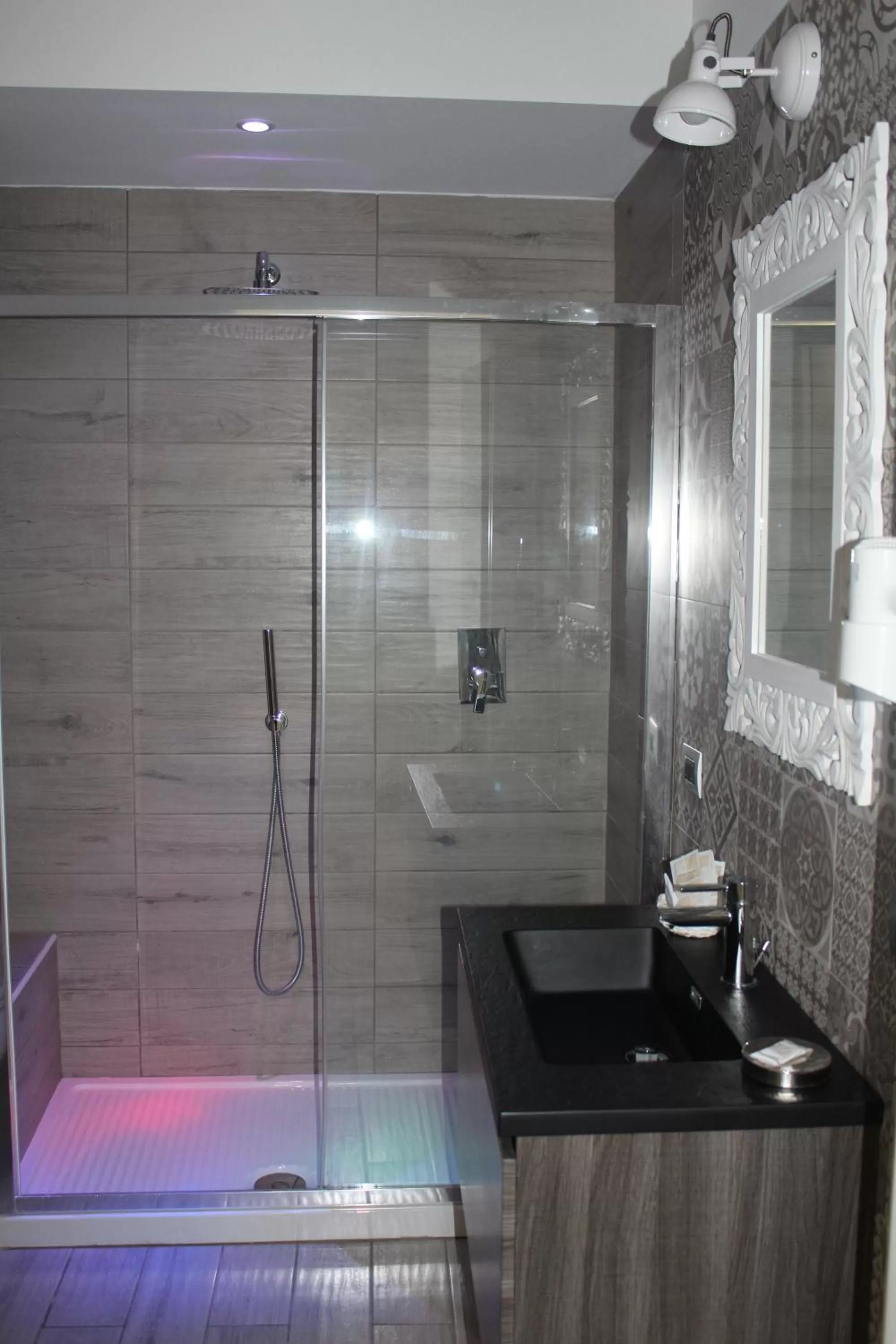 Bathroom in Hotel Miramare