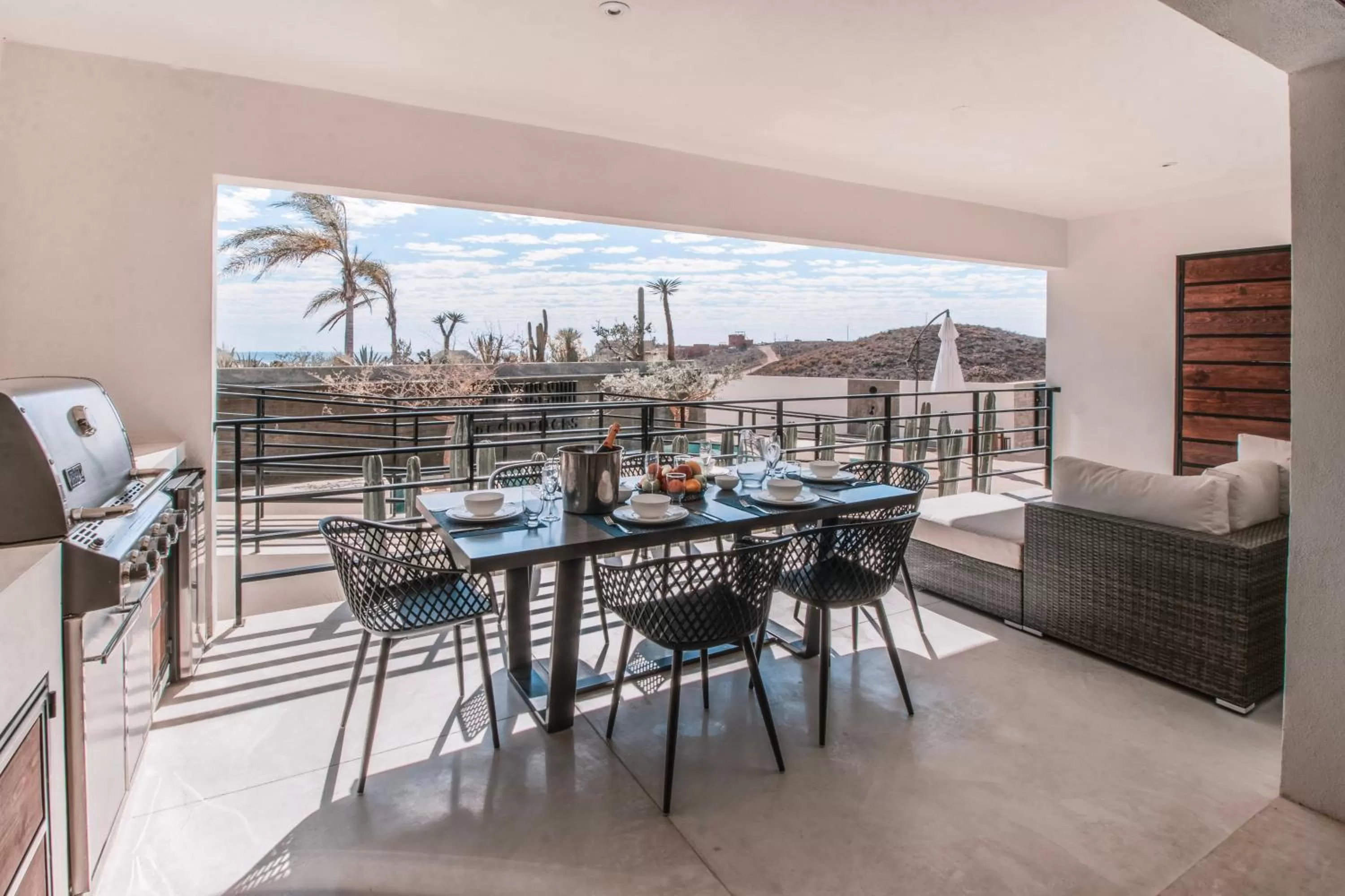 Balcony/Terrace in Cerritos Surf Residences