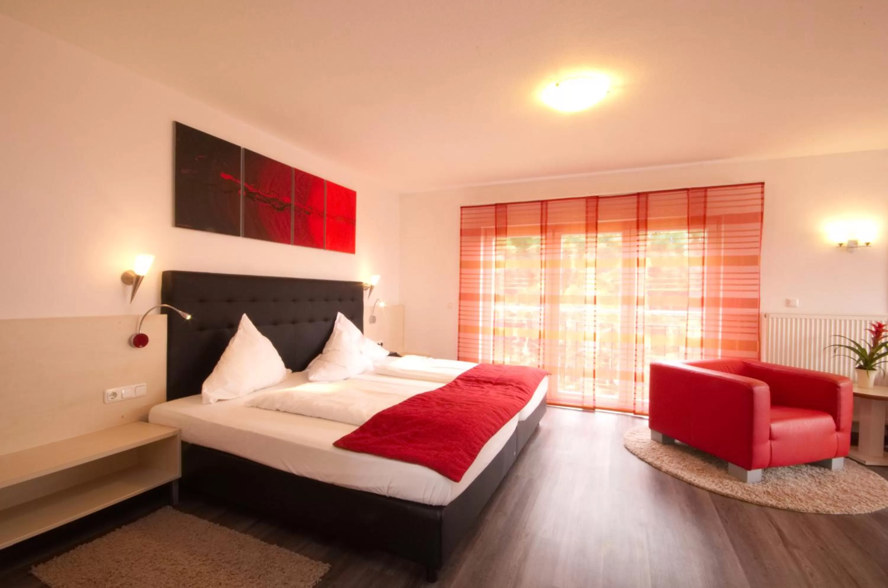 Bedroom, Bed in Hotel Jakob