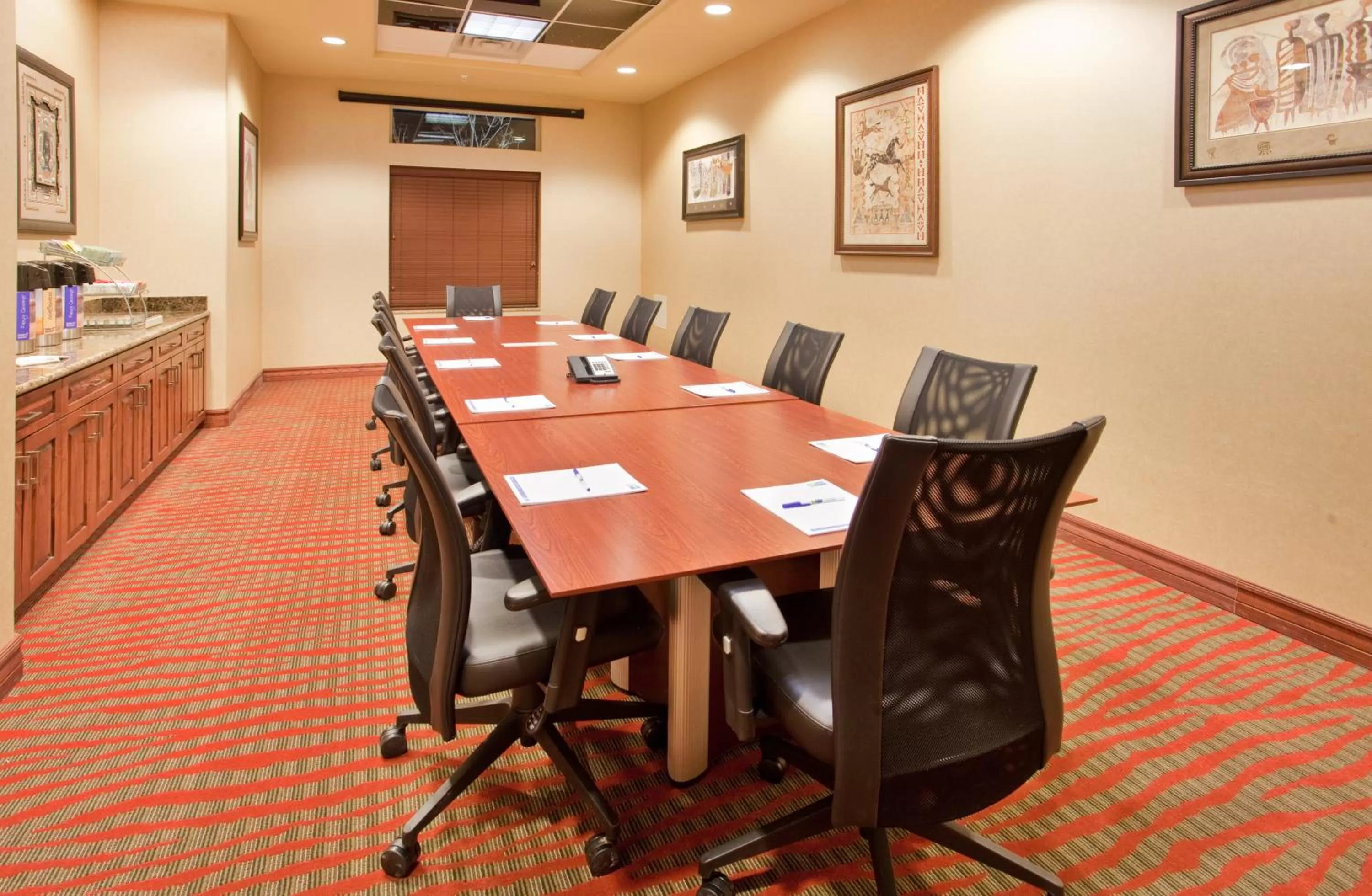 Meeting/conference room in Holiday Inn Express & Suites Gallup East by IHG