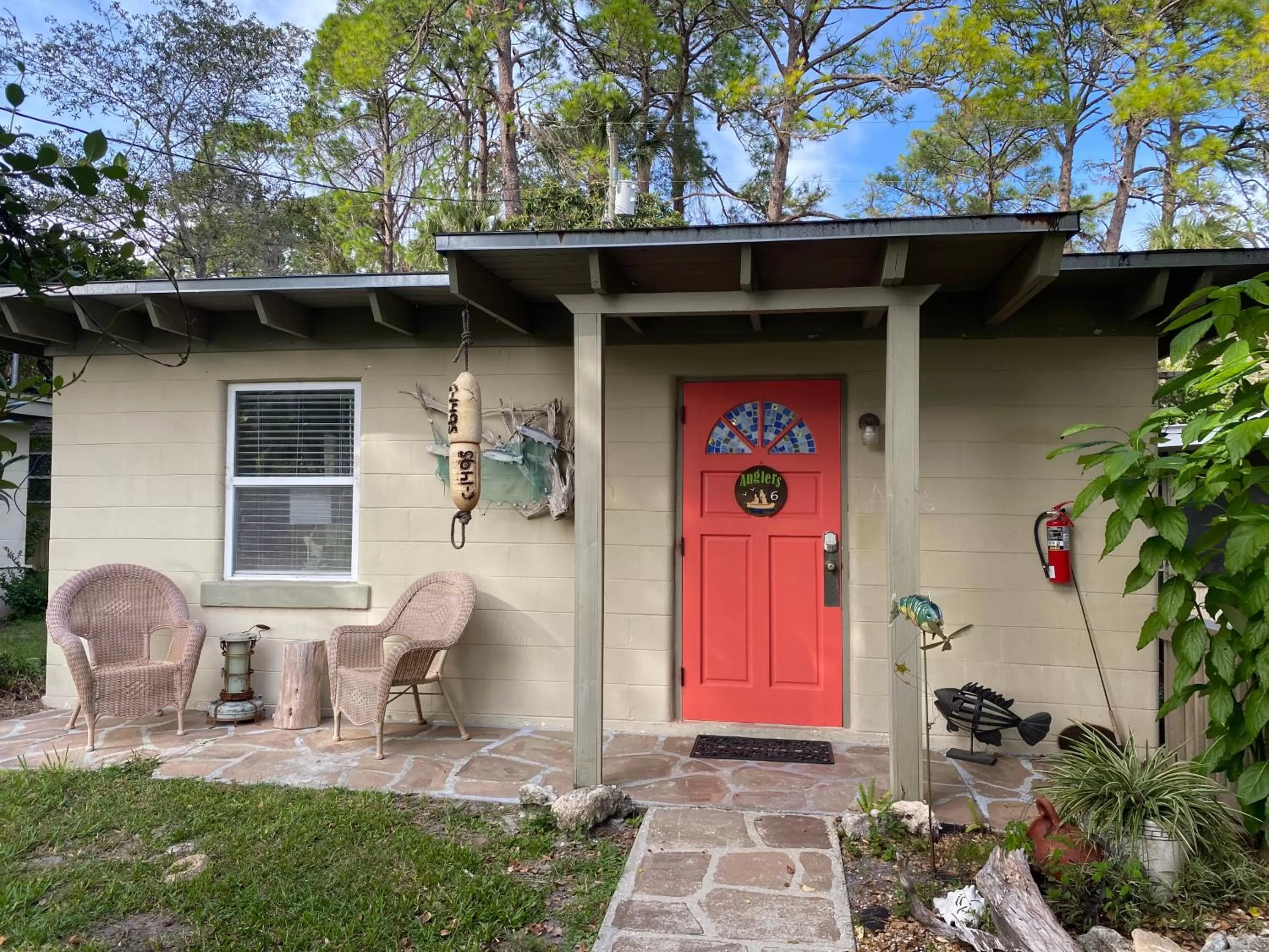 Property building in Nature Coast Inn & Cottages