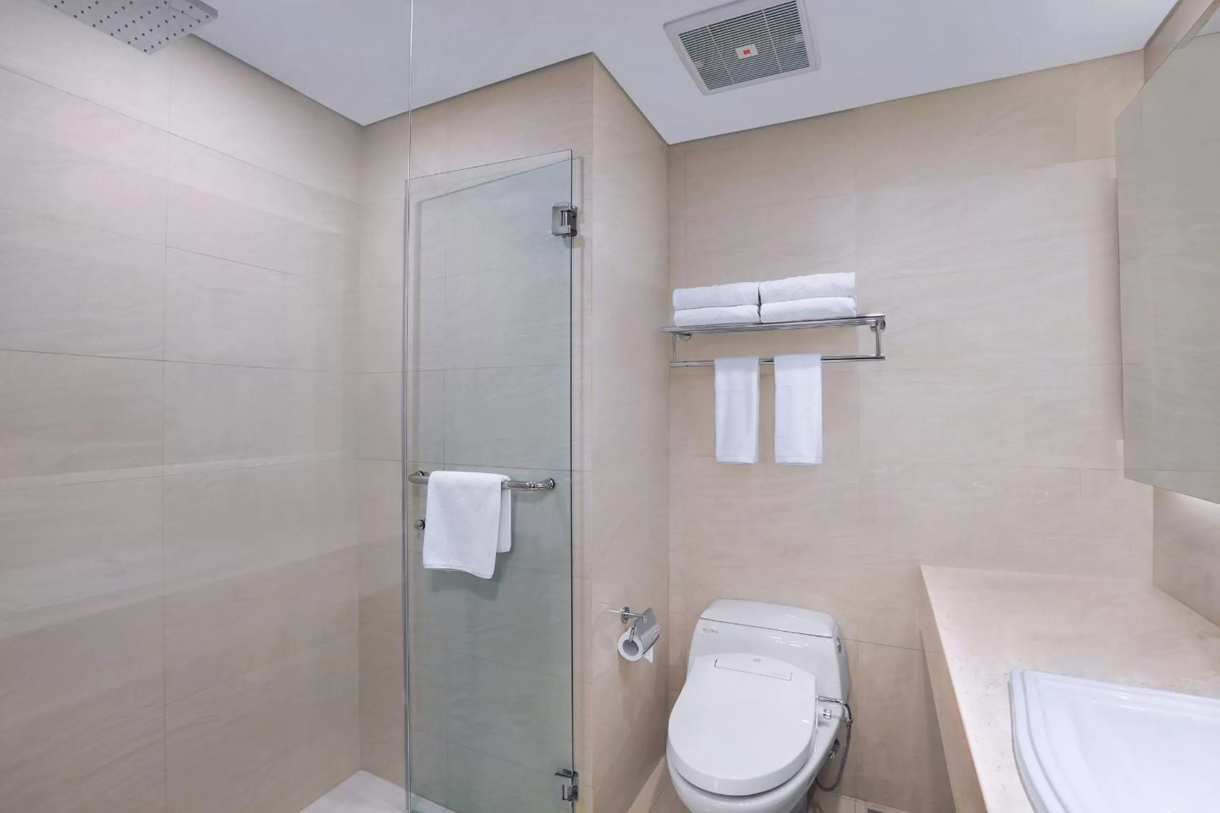 Bathroom in Atria Hotel Gading Serpong