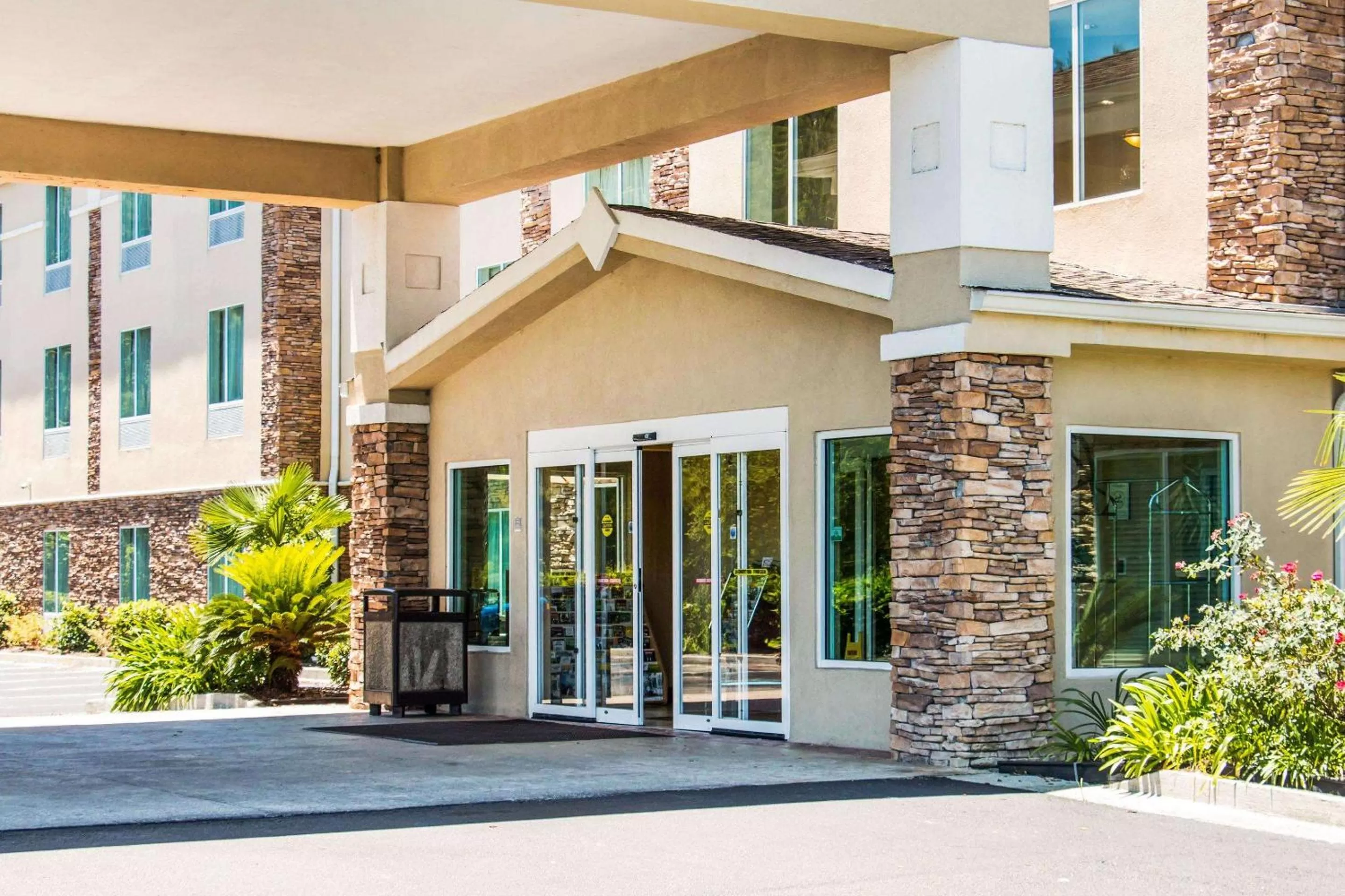 Property building in Sleep Inn & Suites Pooler