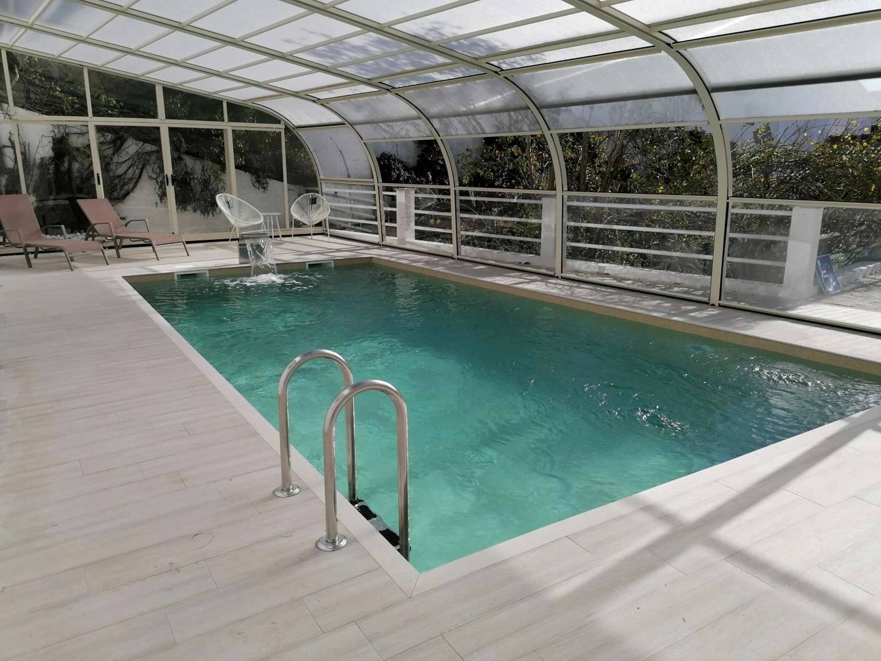 Swimming pool in Boutique Hotel Casa do Outeiro - Arts & Crafts