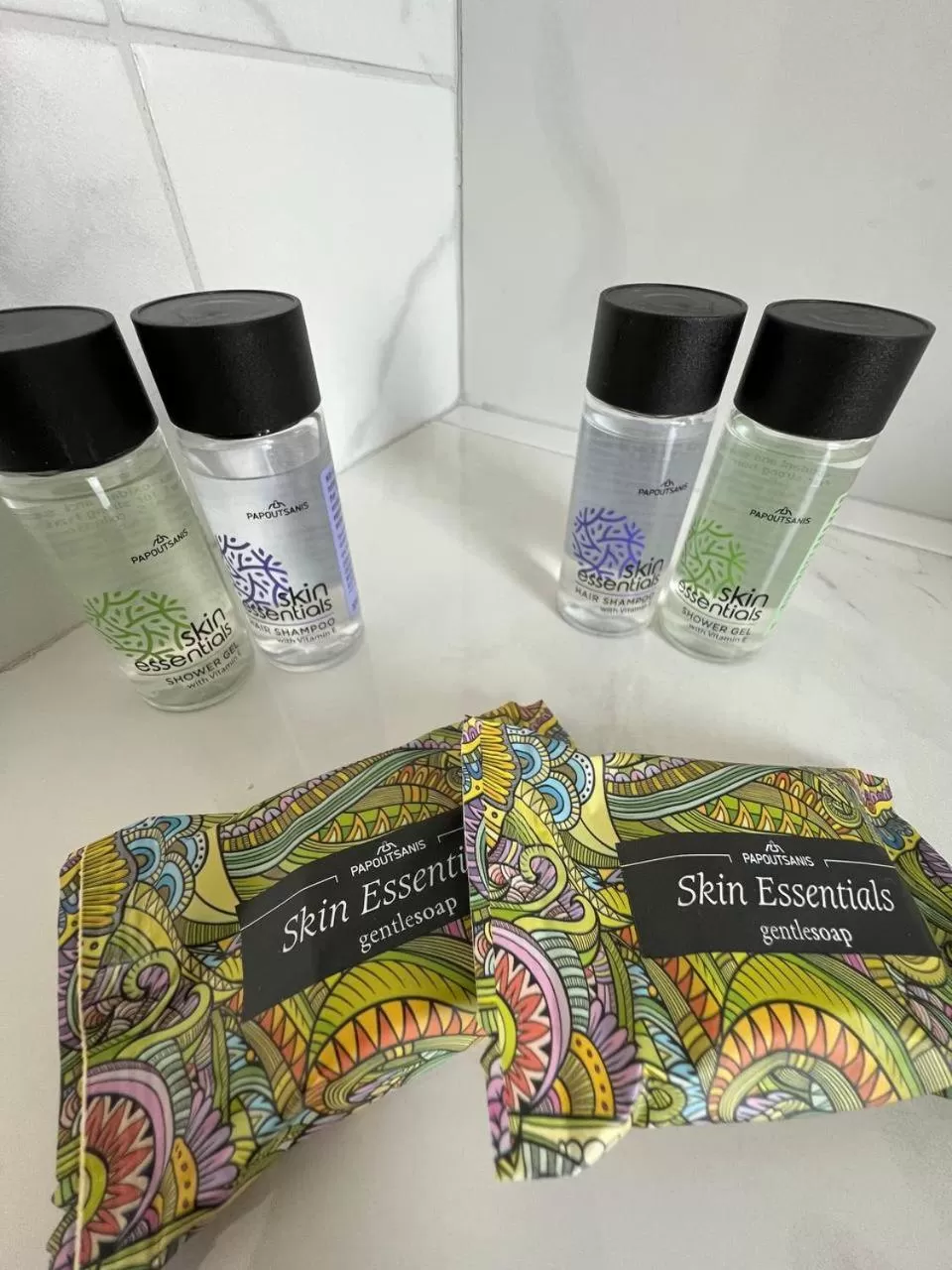 Bathroom in Elefsinian Mysteries Apartments