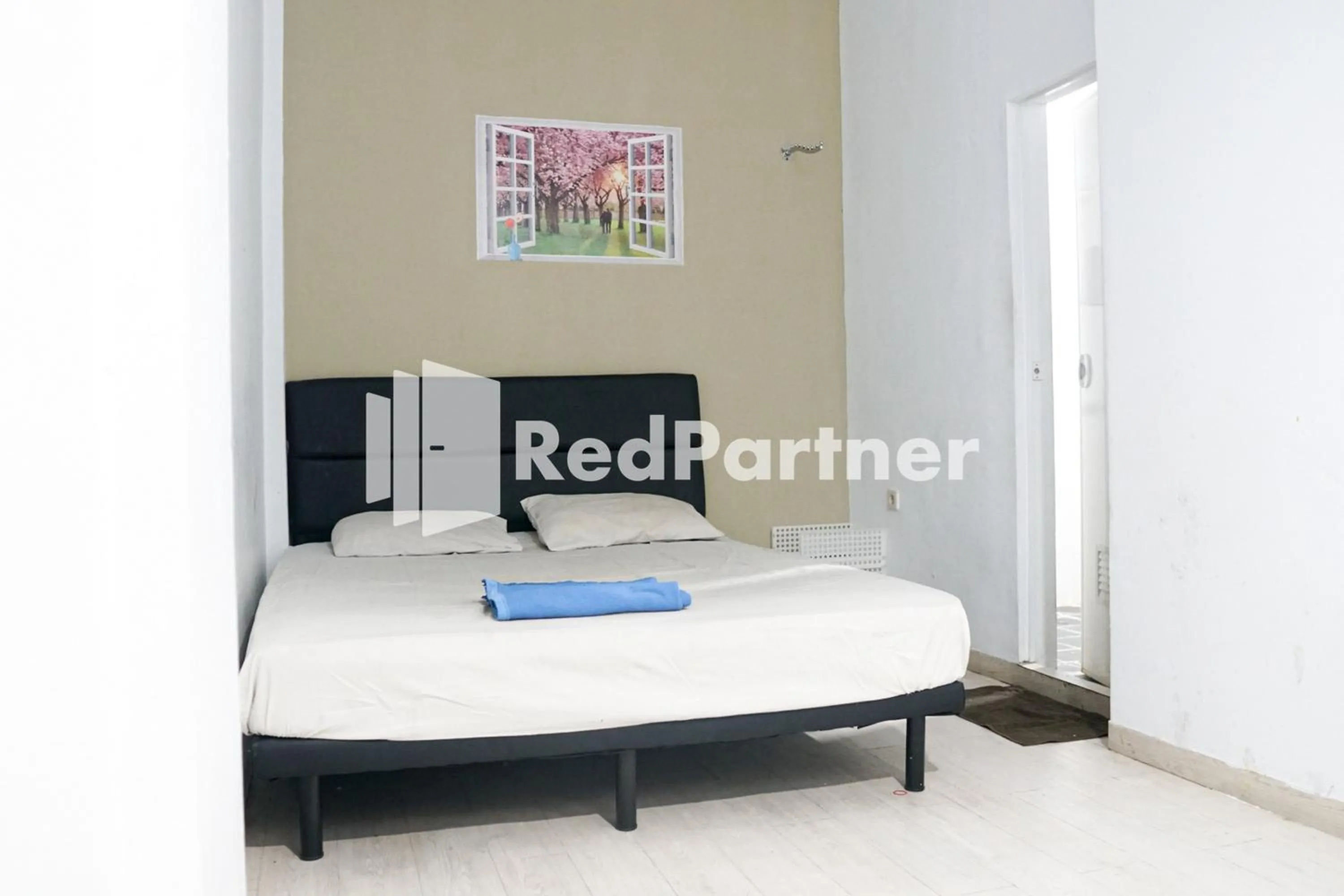 Bedroom in Cosmo Harmoni RedPartner