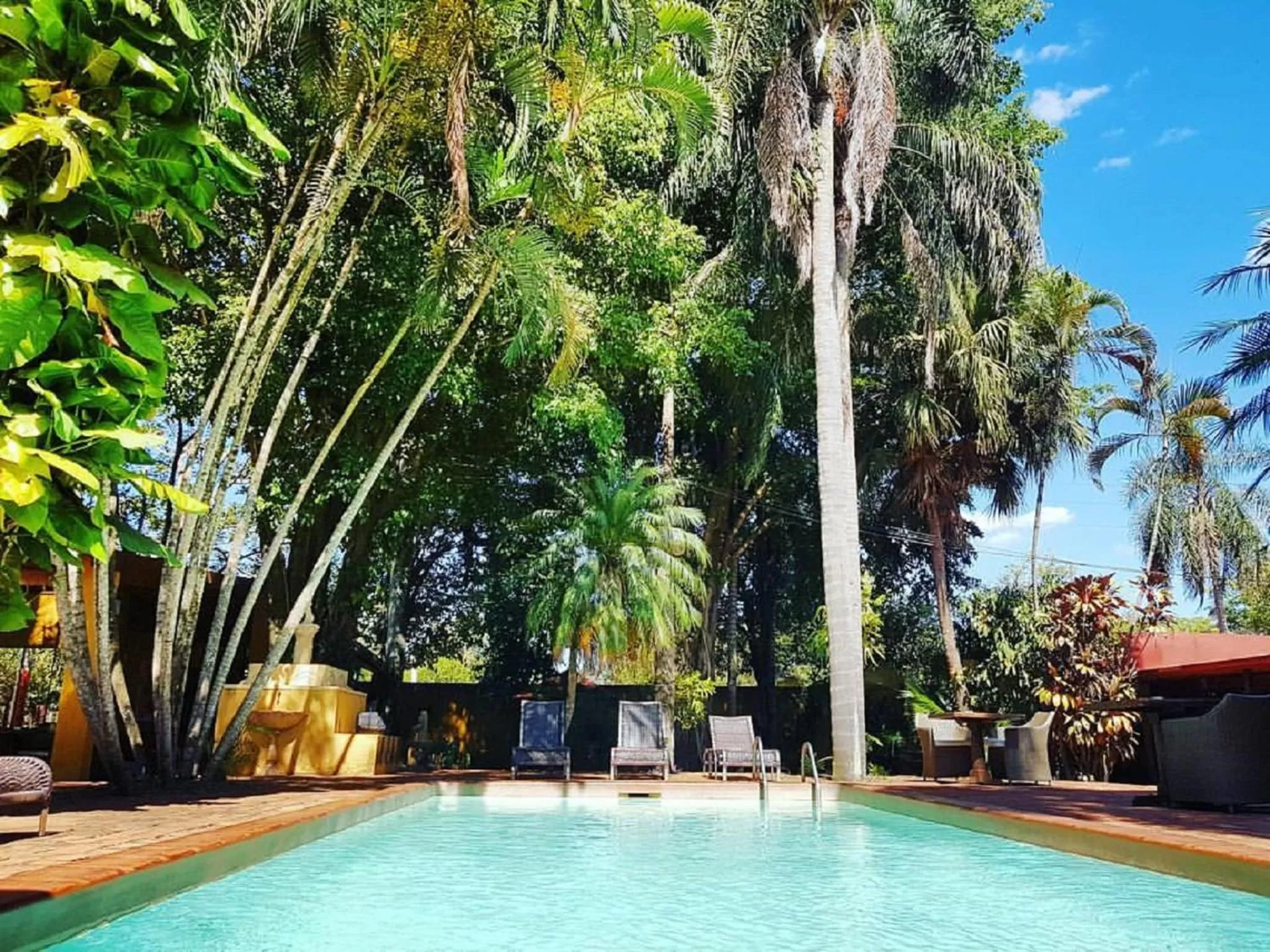 Swimming Pool in Boutique Hotel De La Fonte & Restaurant