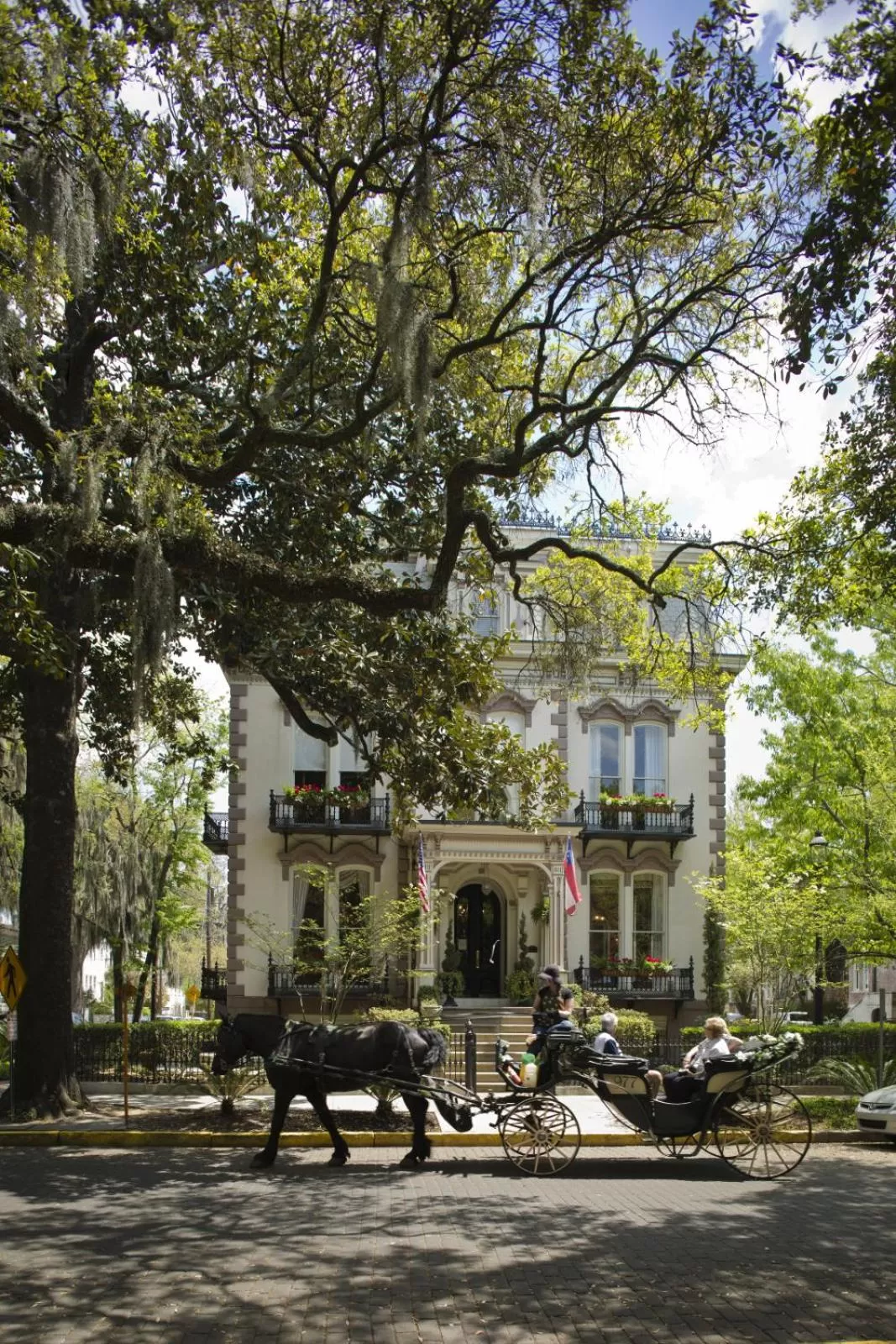 Nearby landmark in River Street Inn