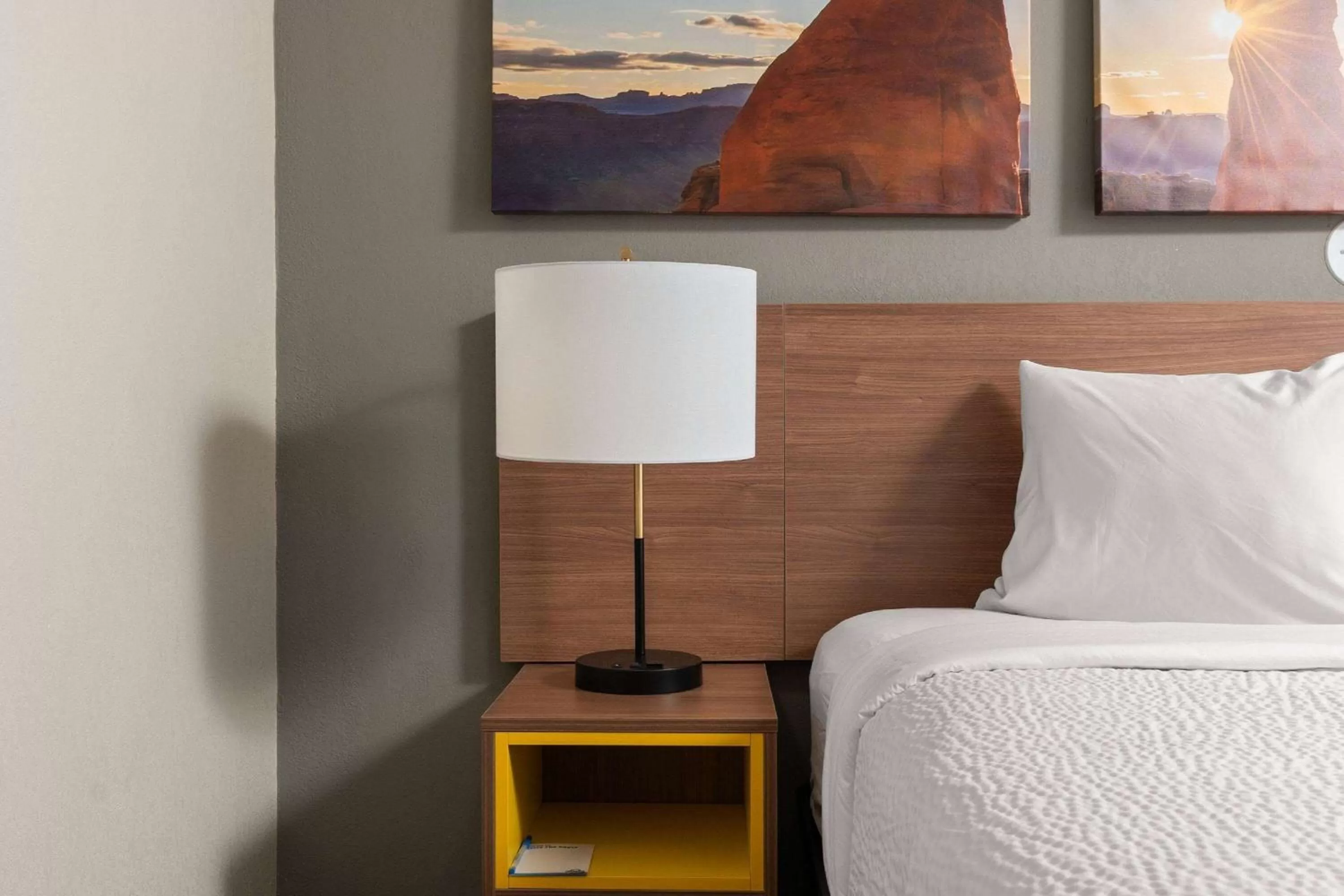 Photo of the whole room, Bed in Days-Inn by Wyndham Albuquerque I-25