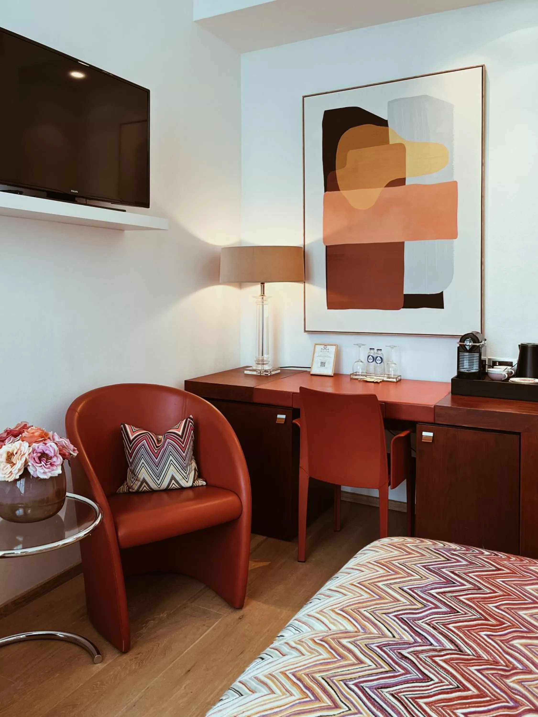 Bedroom in Hotel Van Cleef