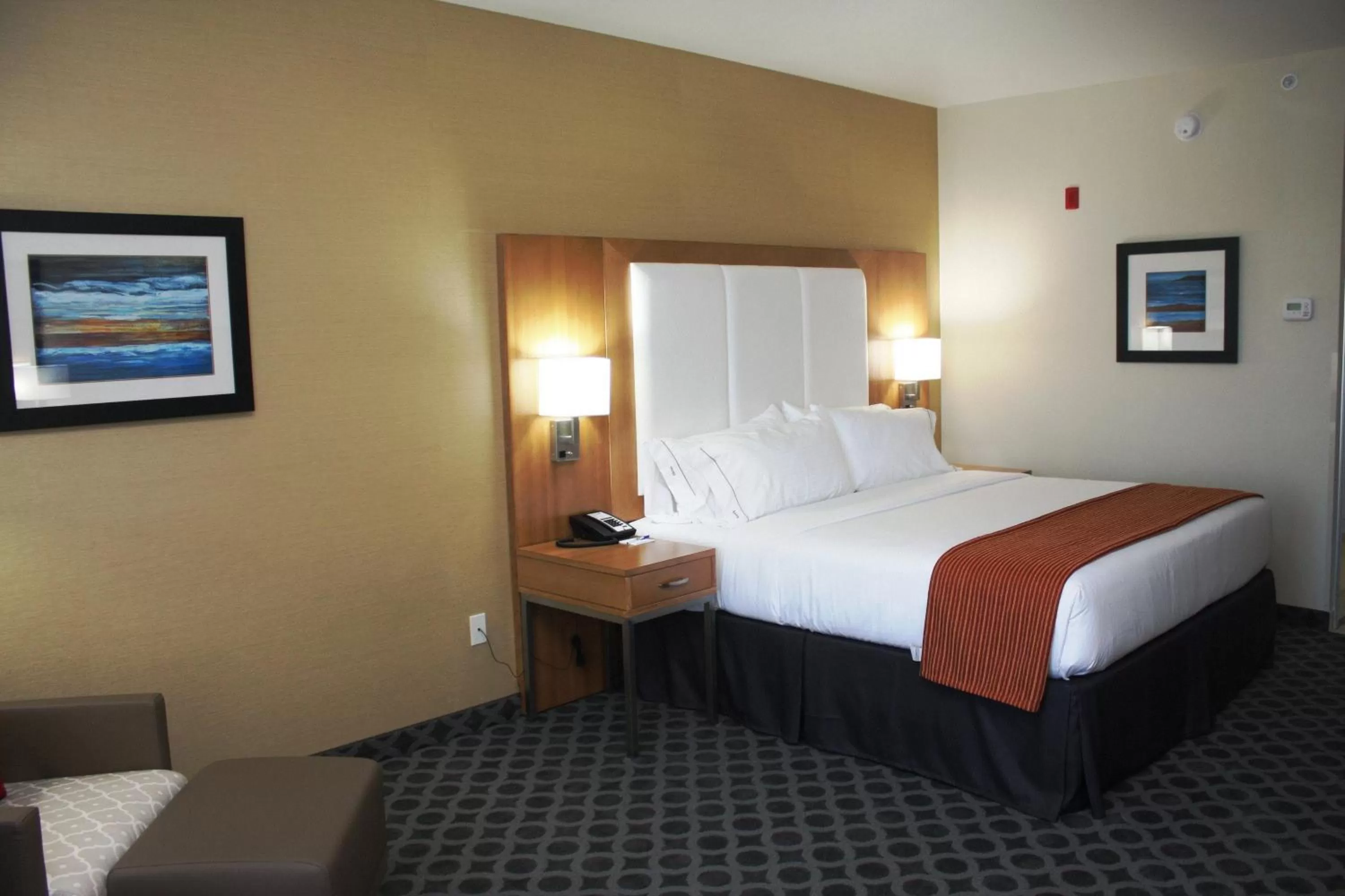 Photo of the whole room in Holiday Inn Express North Hollywood - Burbank Area, an IHG Hotel