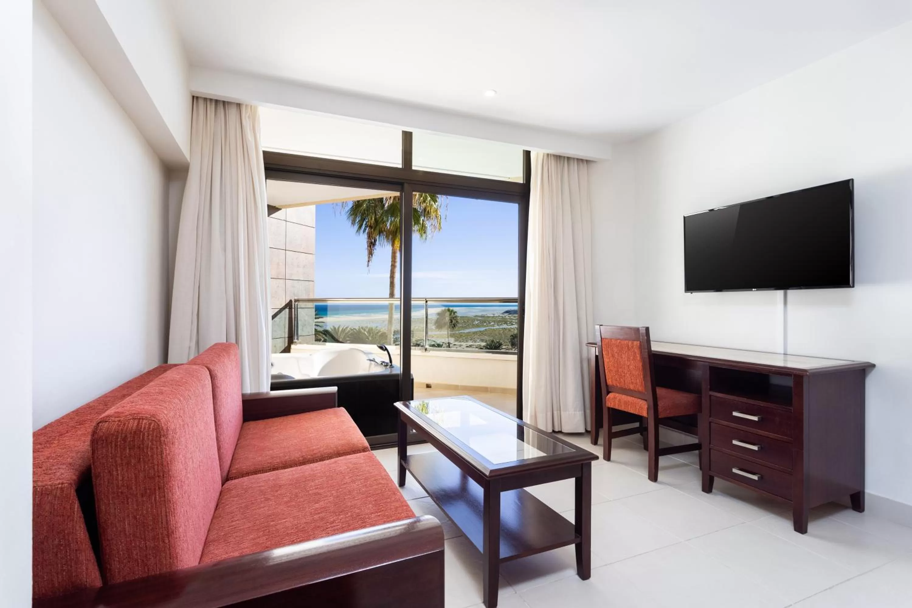 Suite with Sea View and Hot Tub in Paradisus by Meliá Fuerteventura - All Inclusive