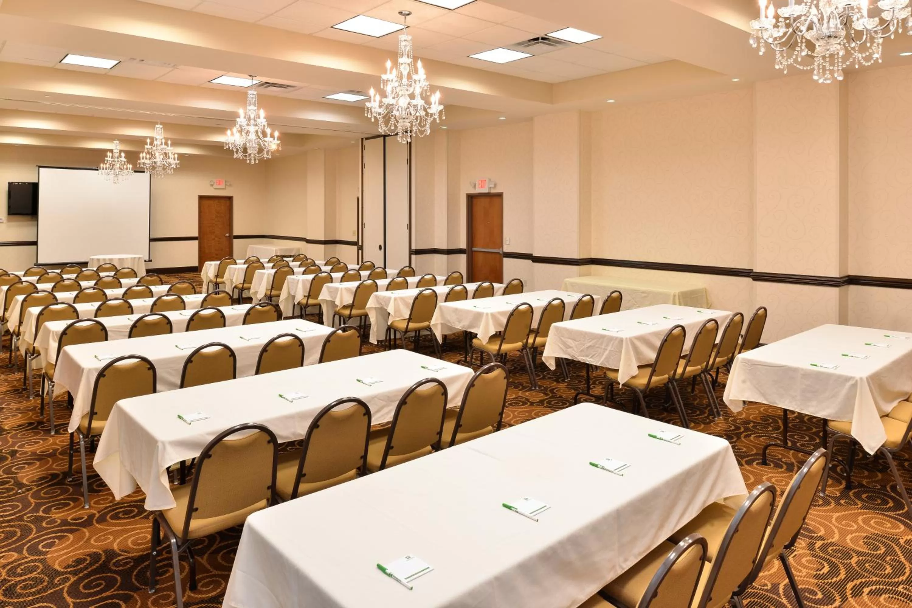 Meeting/conference room in Holiday Inn Montgomery South Airport by IHG