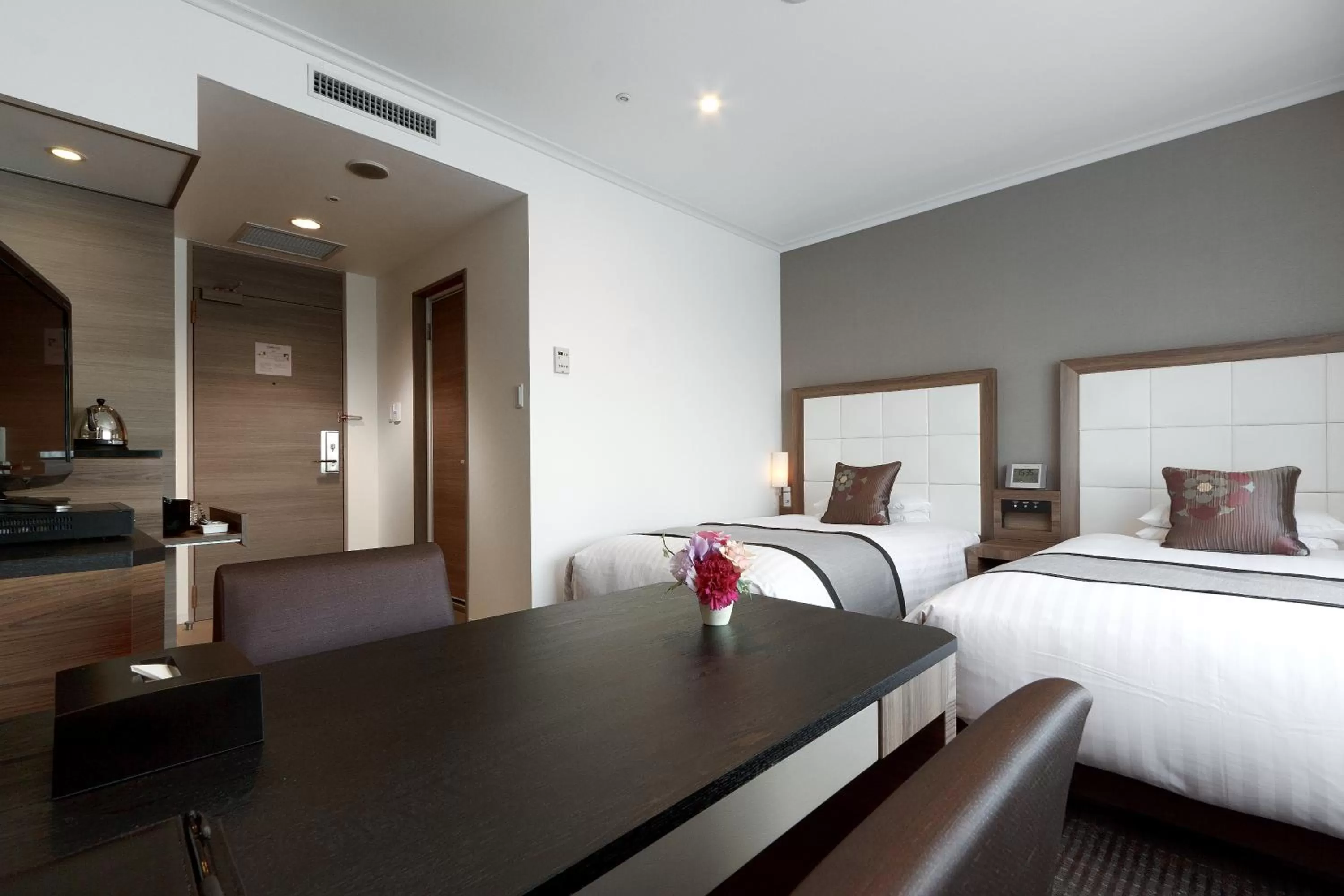 Photo of the whole room, Bed in Palace Hotel Omiya