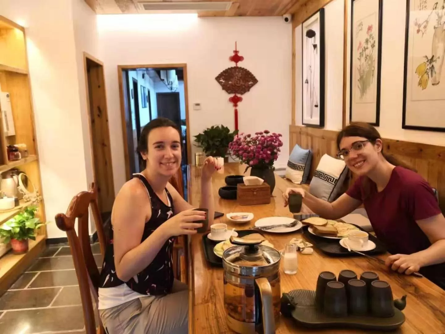 Guests in Yuelu Homestay