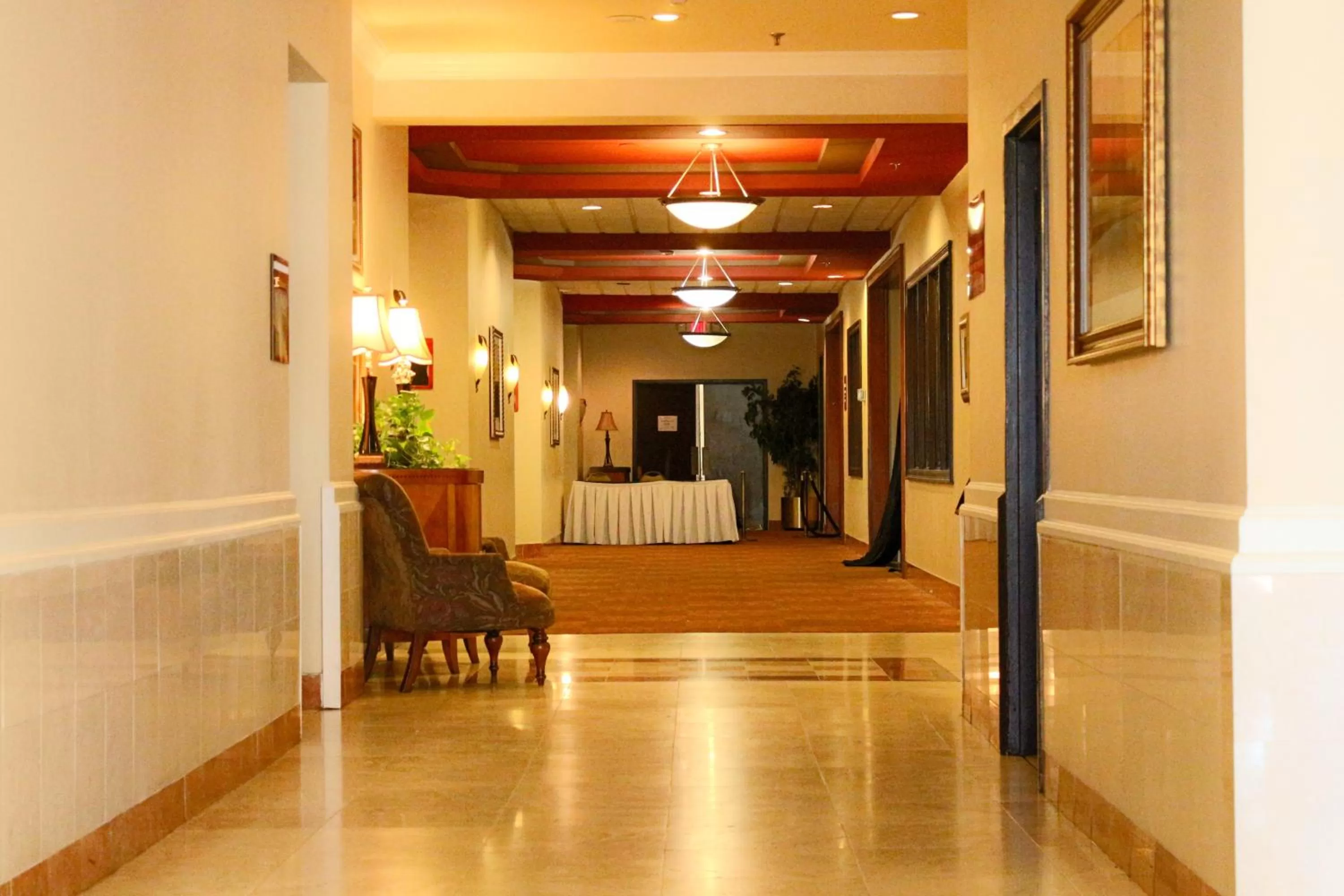 Banquet/Function facilities in Ramada Plaza by Wyndham Atlanta Airport