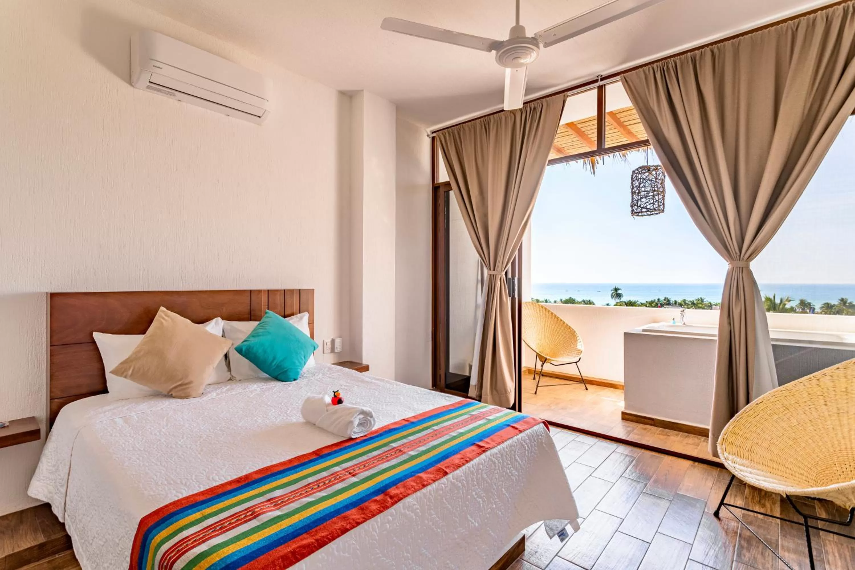 Bed in Punta Kai Hotel & Hostal