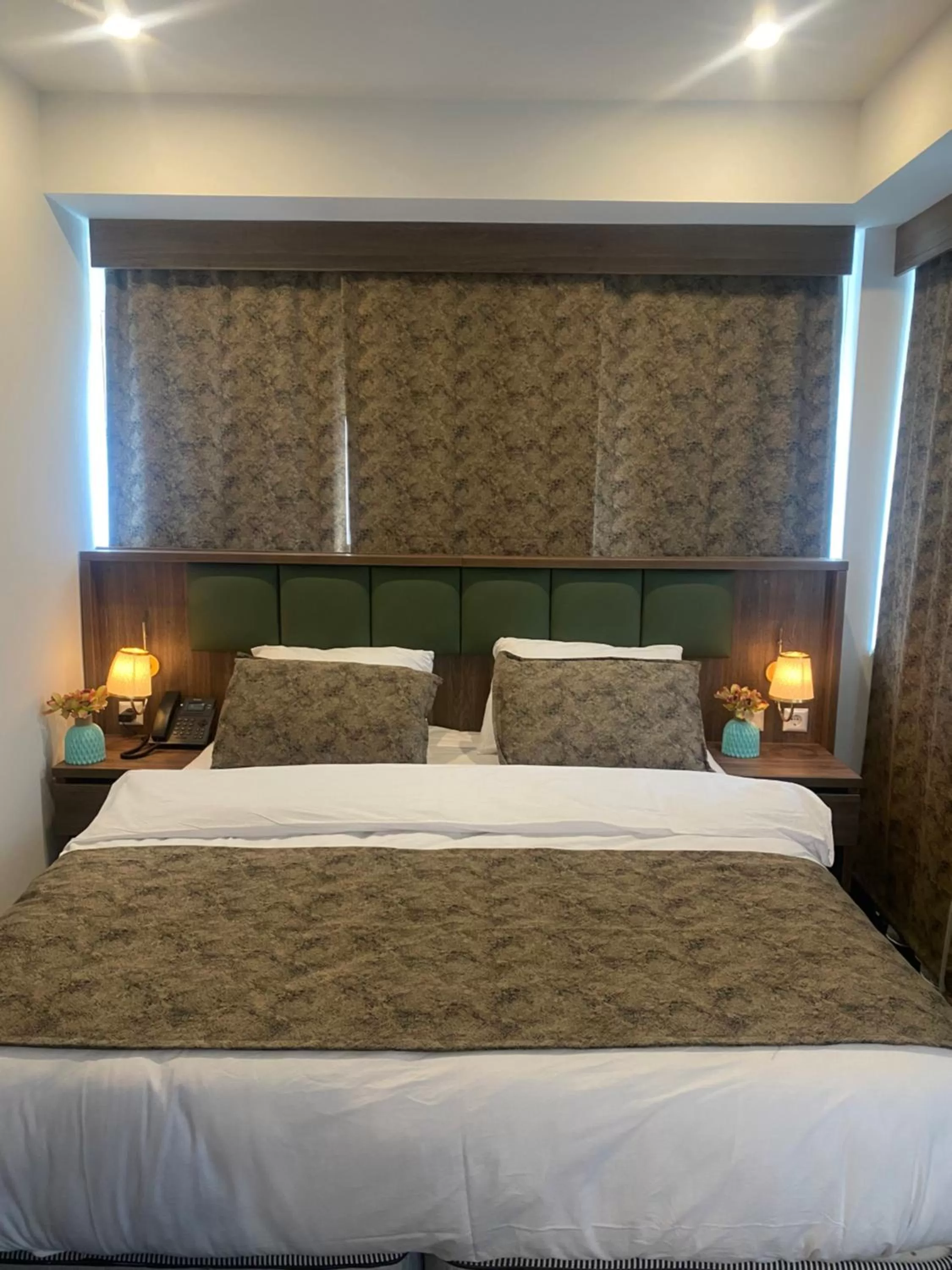 Bed in Hotel Cataleya