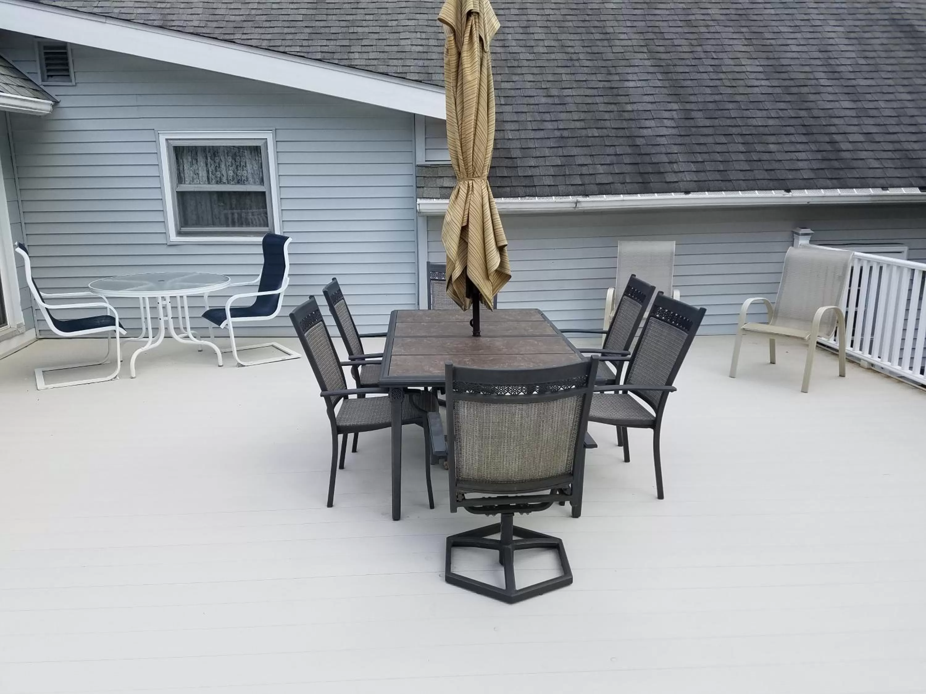 Patio in Hudson Manor Bed & Breakfast