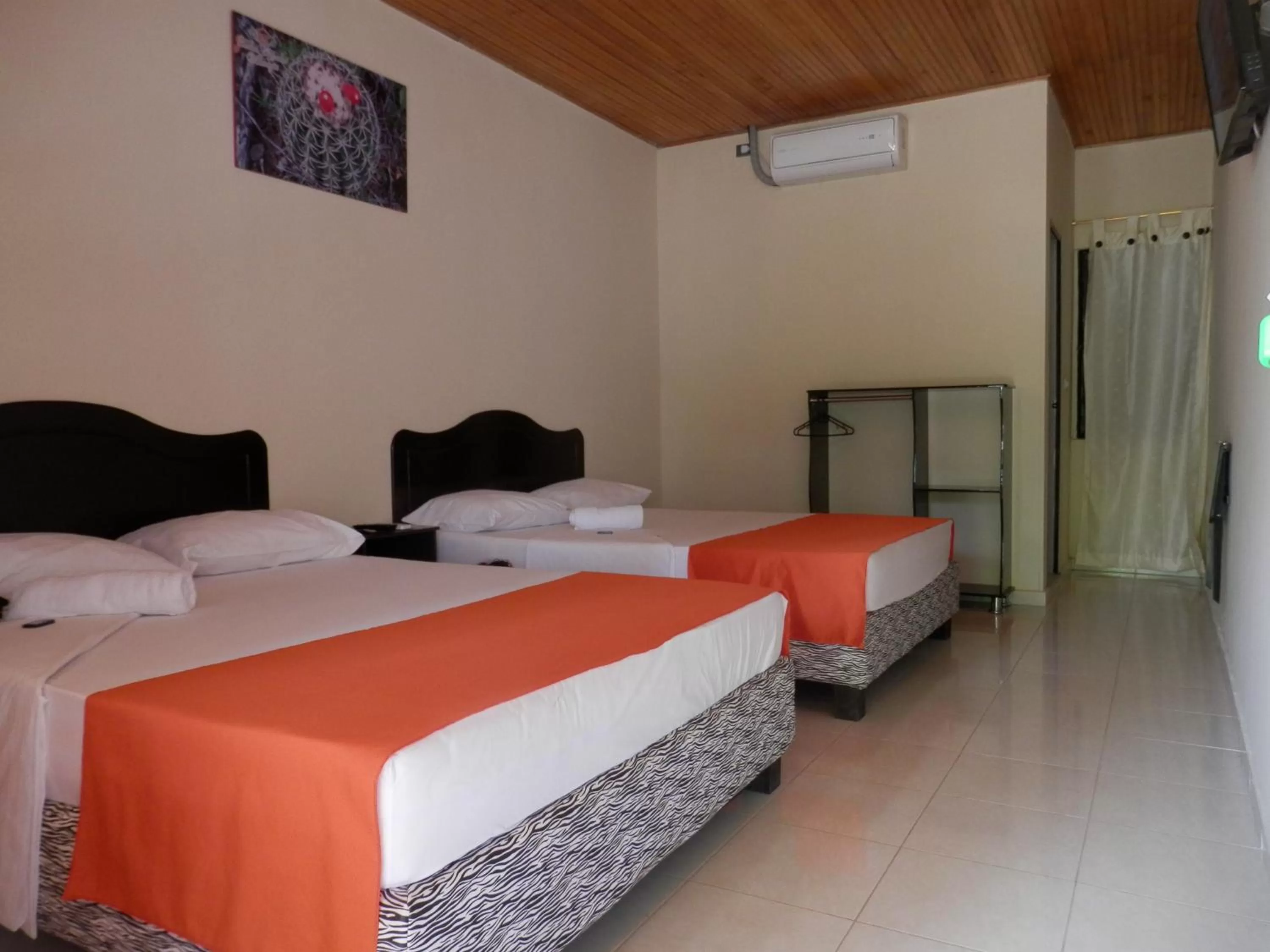 Bed in Hotel Colonial Villavieja