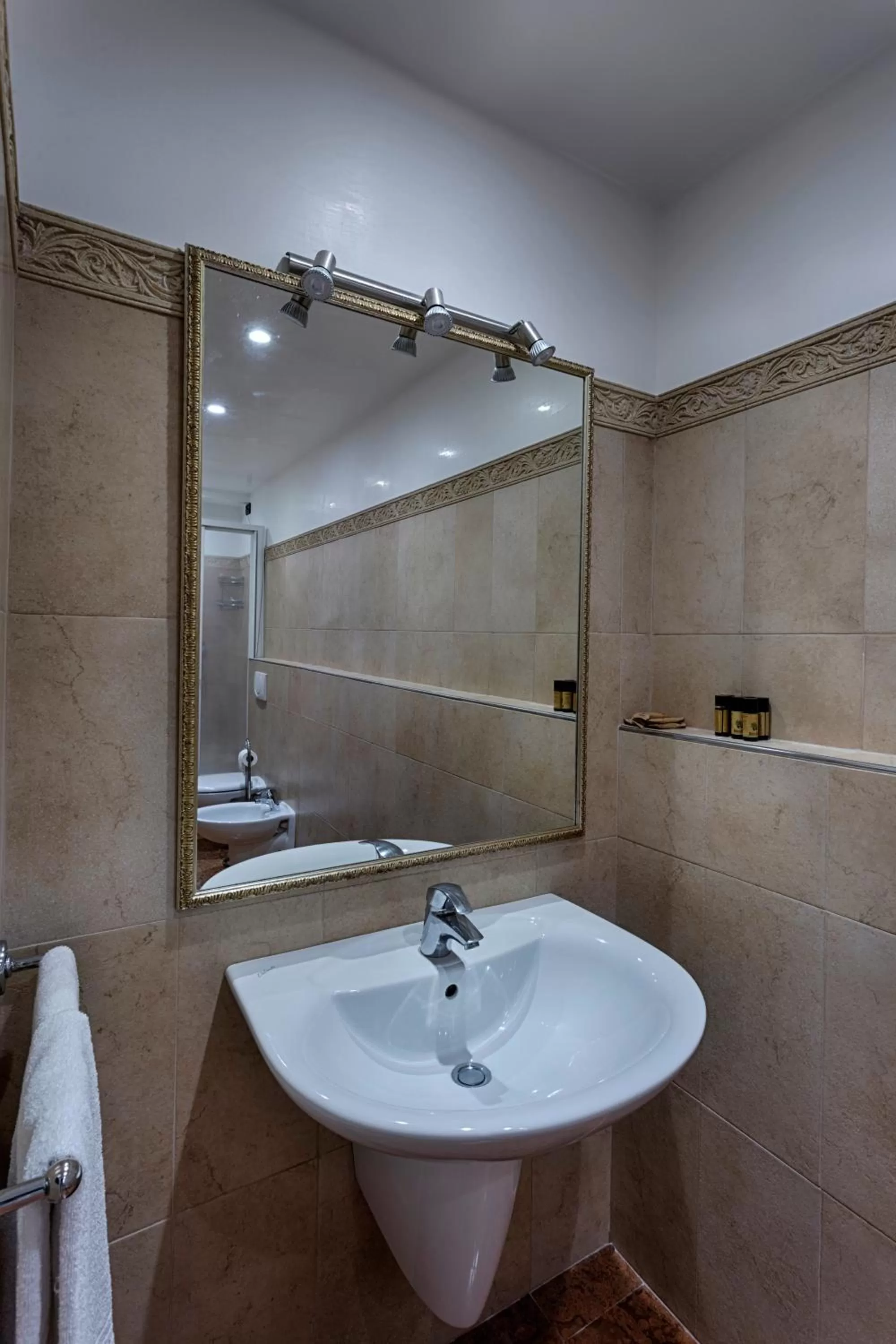 Bathroom in Hotel Guerrato