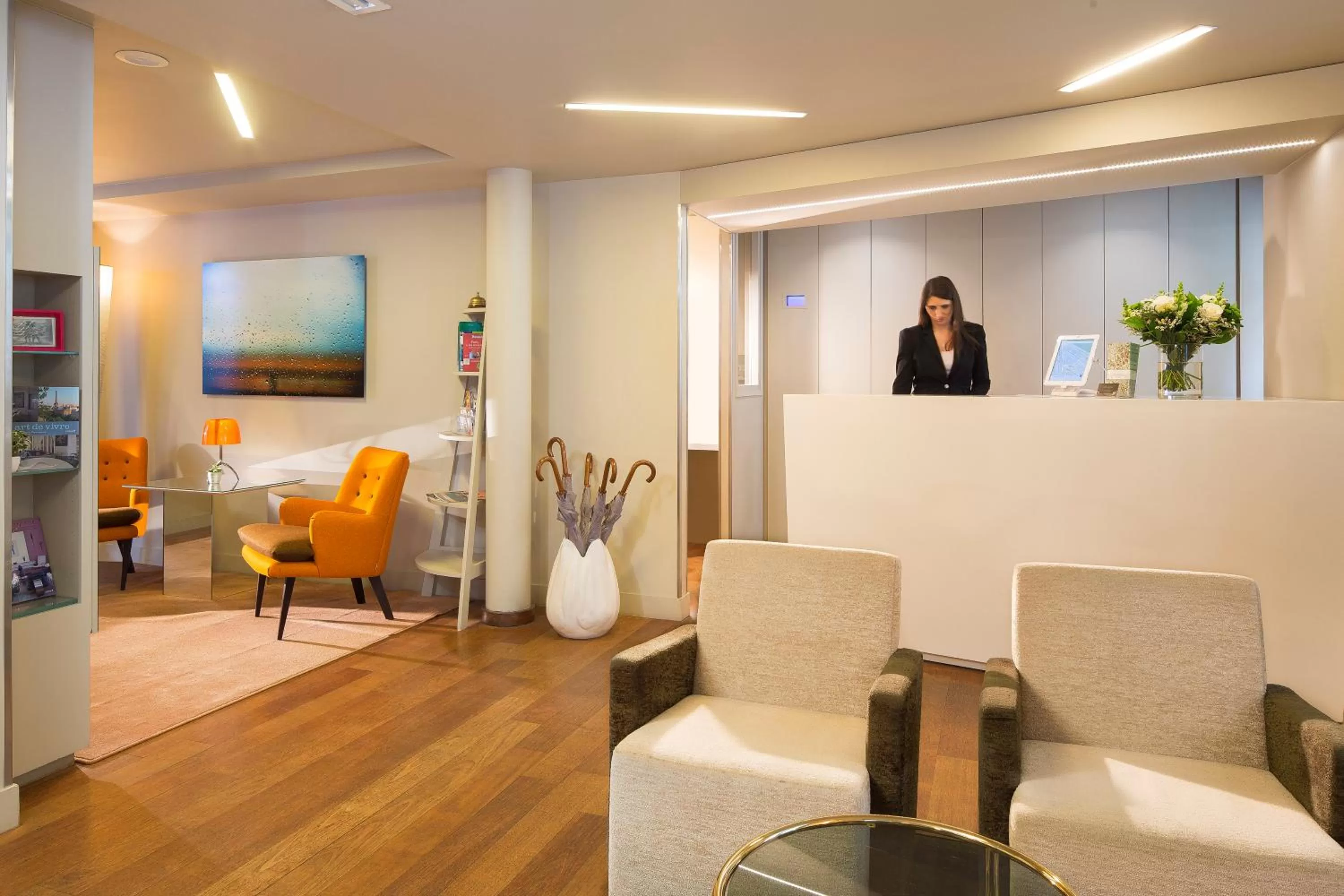 Lobby or reception in Hôtel Mistral