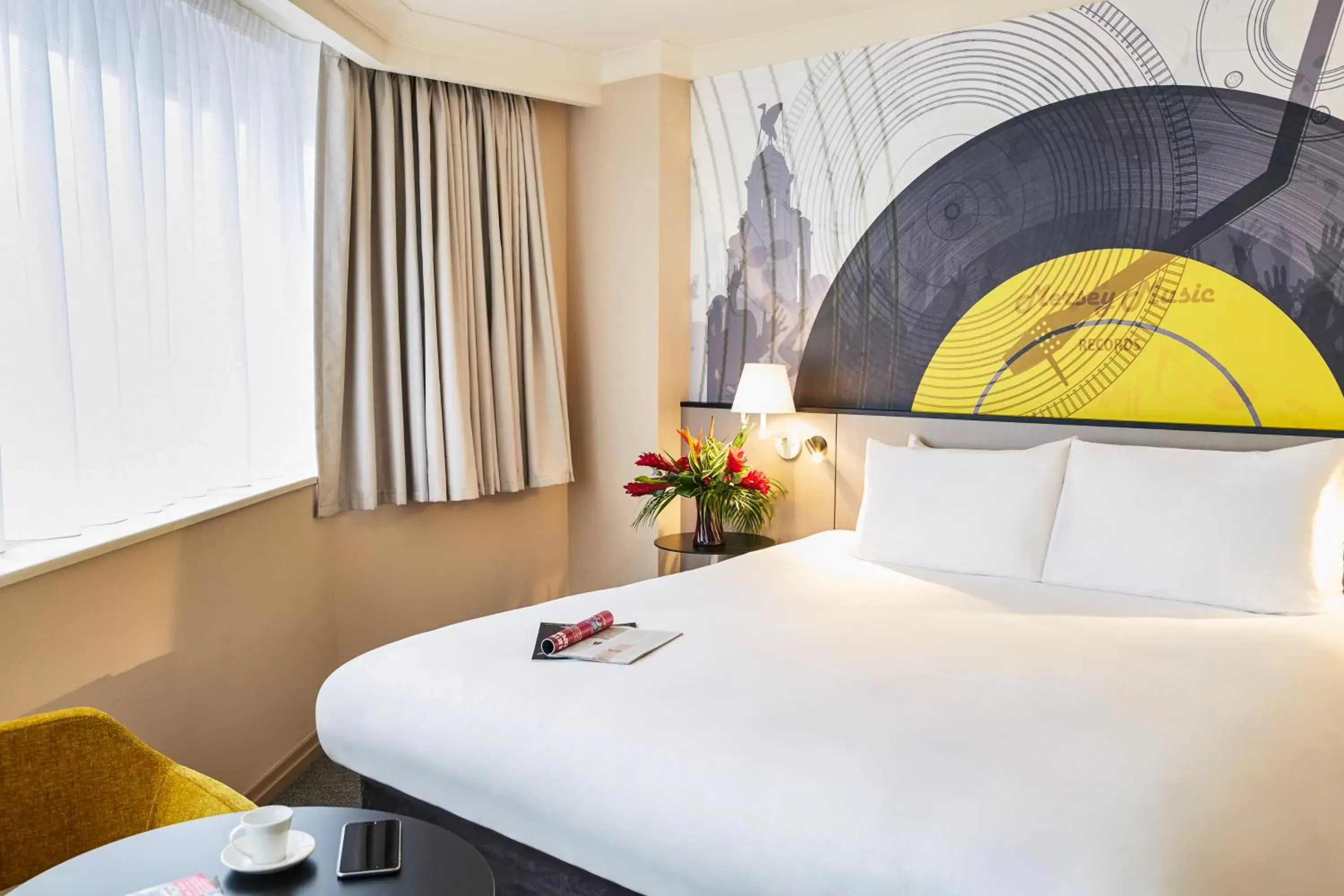 Standard Double Room in Mercure Liverpool Atlantic Tower Hotel Standard Double Room in Mercure Liverpool Atlantic Tower Hotel