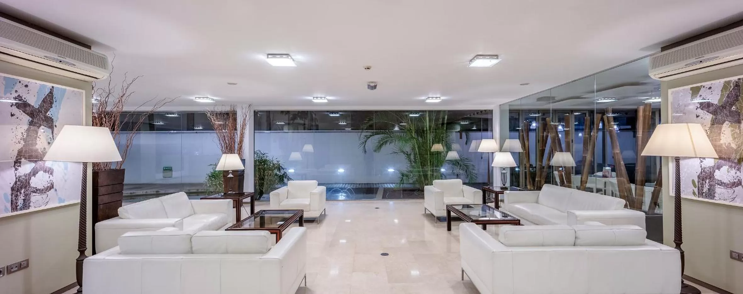 Lobby or reception in Hotel Colon Rambla