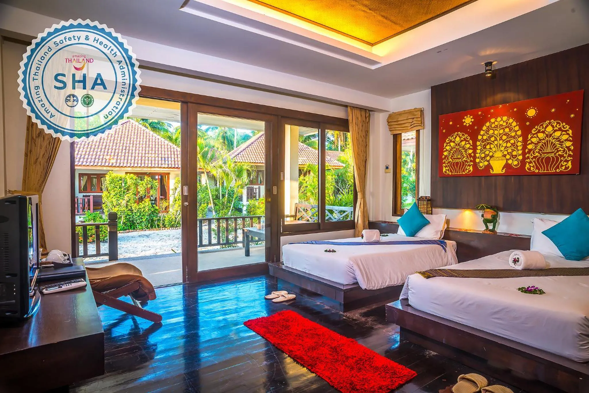 Bed in Am Samui Resort Taling Ngam