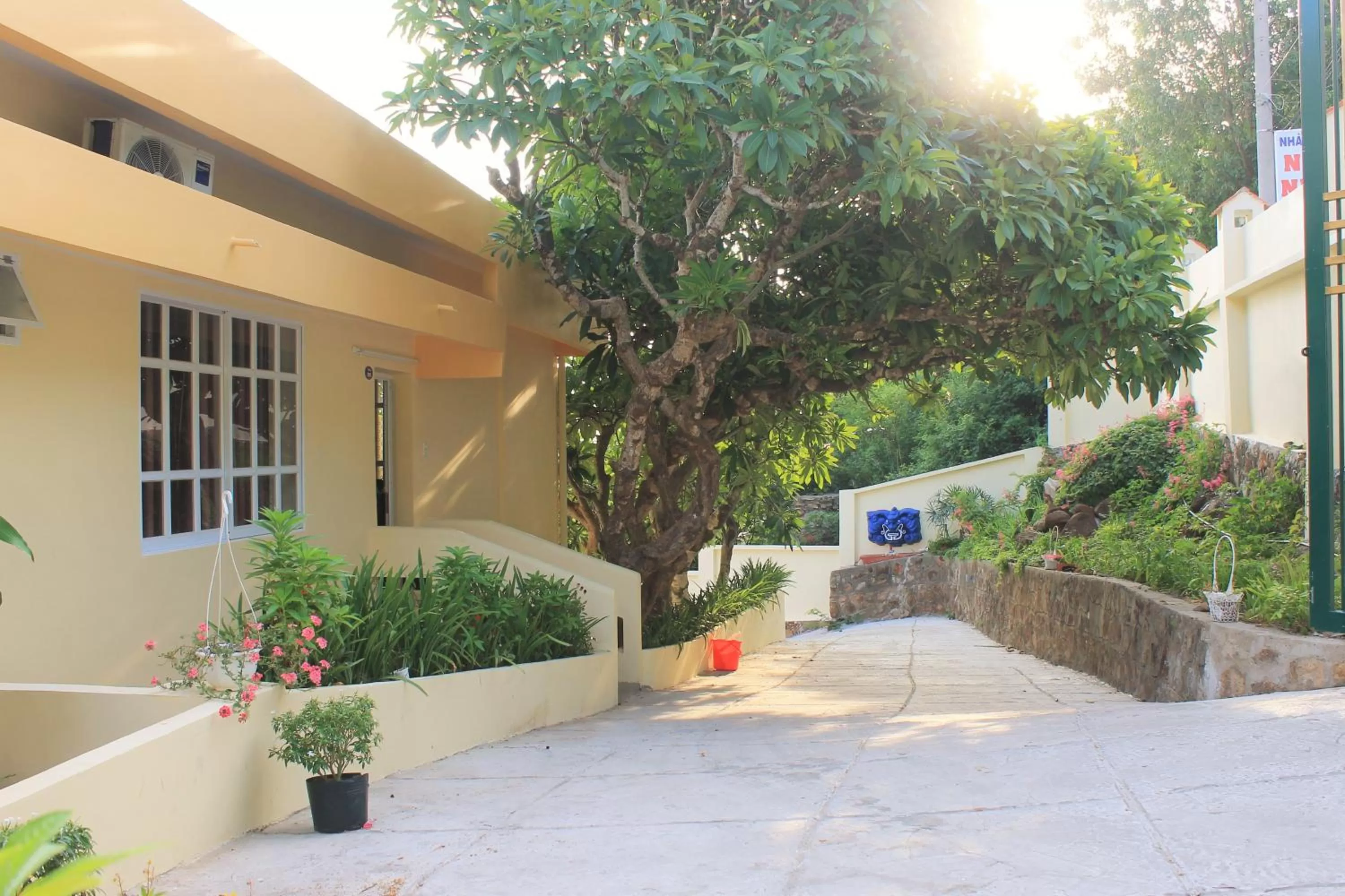 Property building in Nui Nho Motel