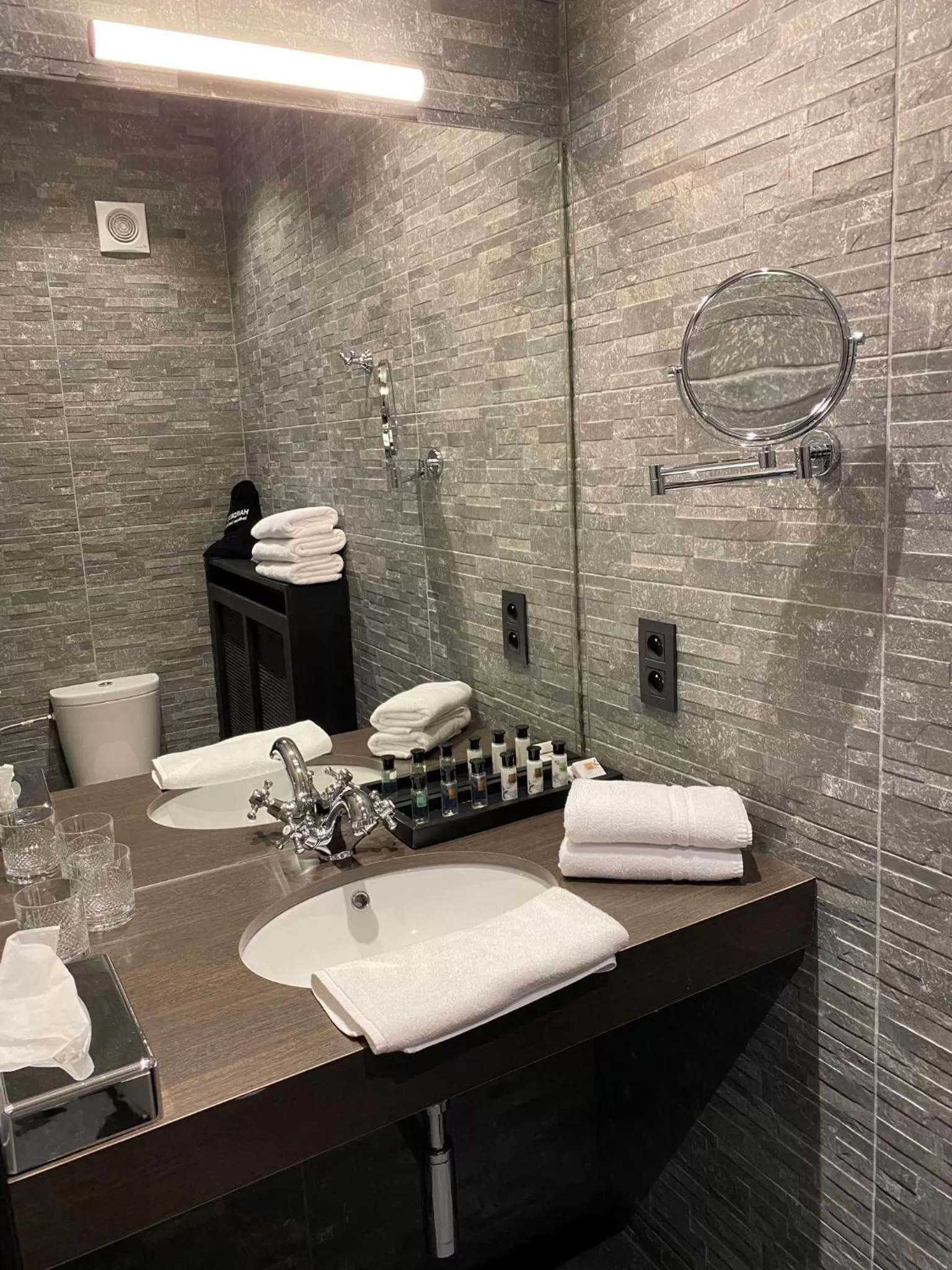 Bathroom in 't Hartje van Brugge