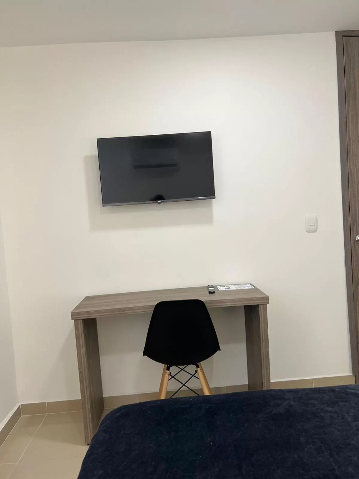 TV and multimedia, TV/Entertainment Center in Hotel boutique bussines center