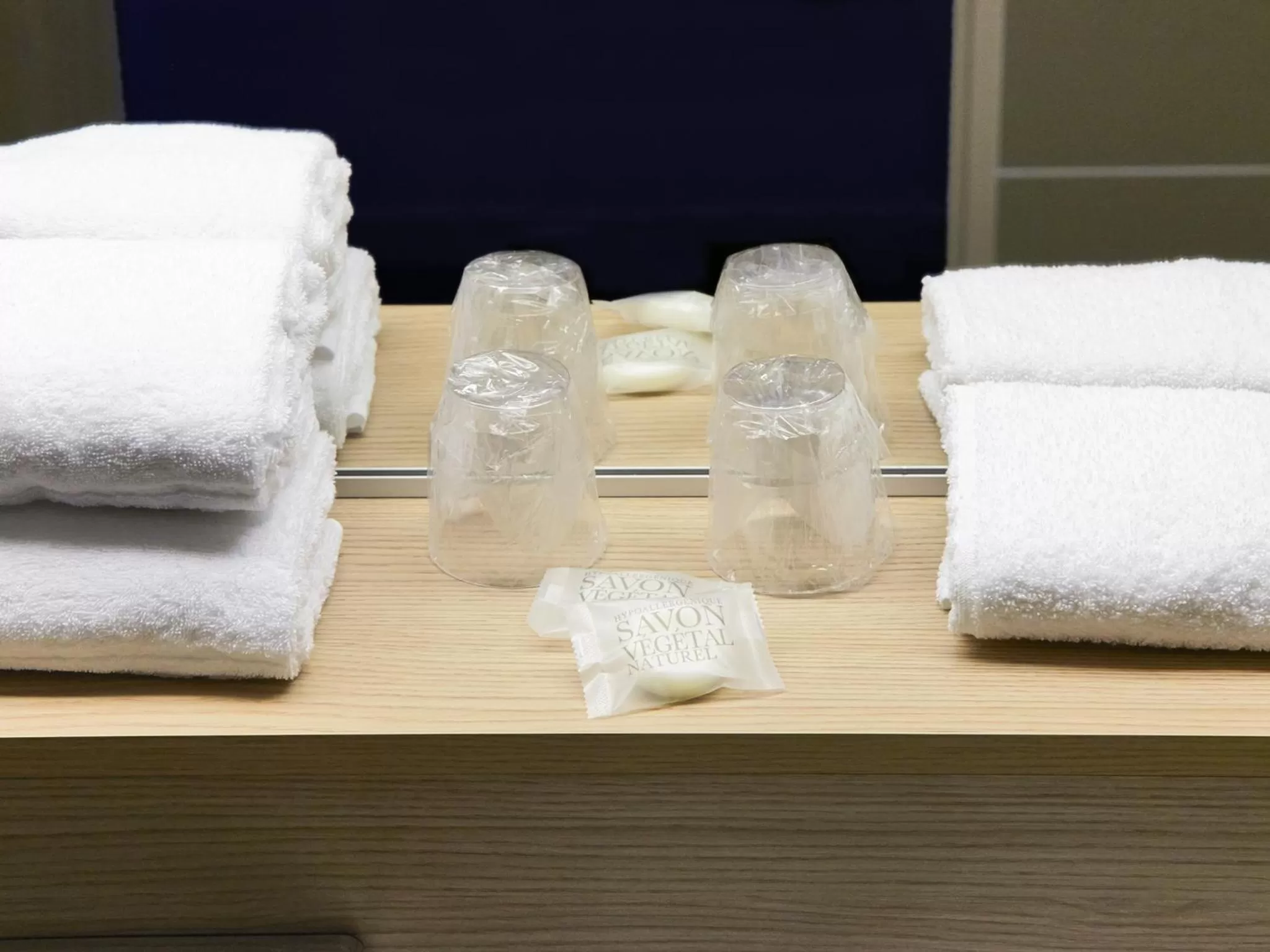 Bathroom in Kyriad Angers Ouest Beaucouzé