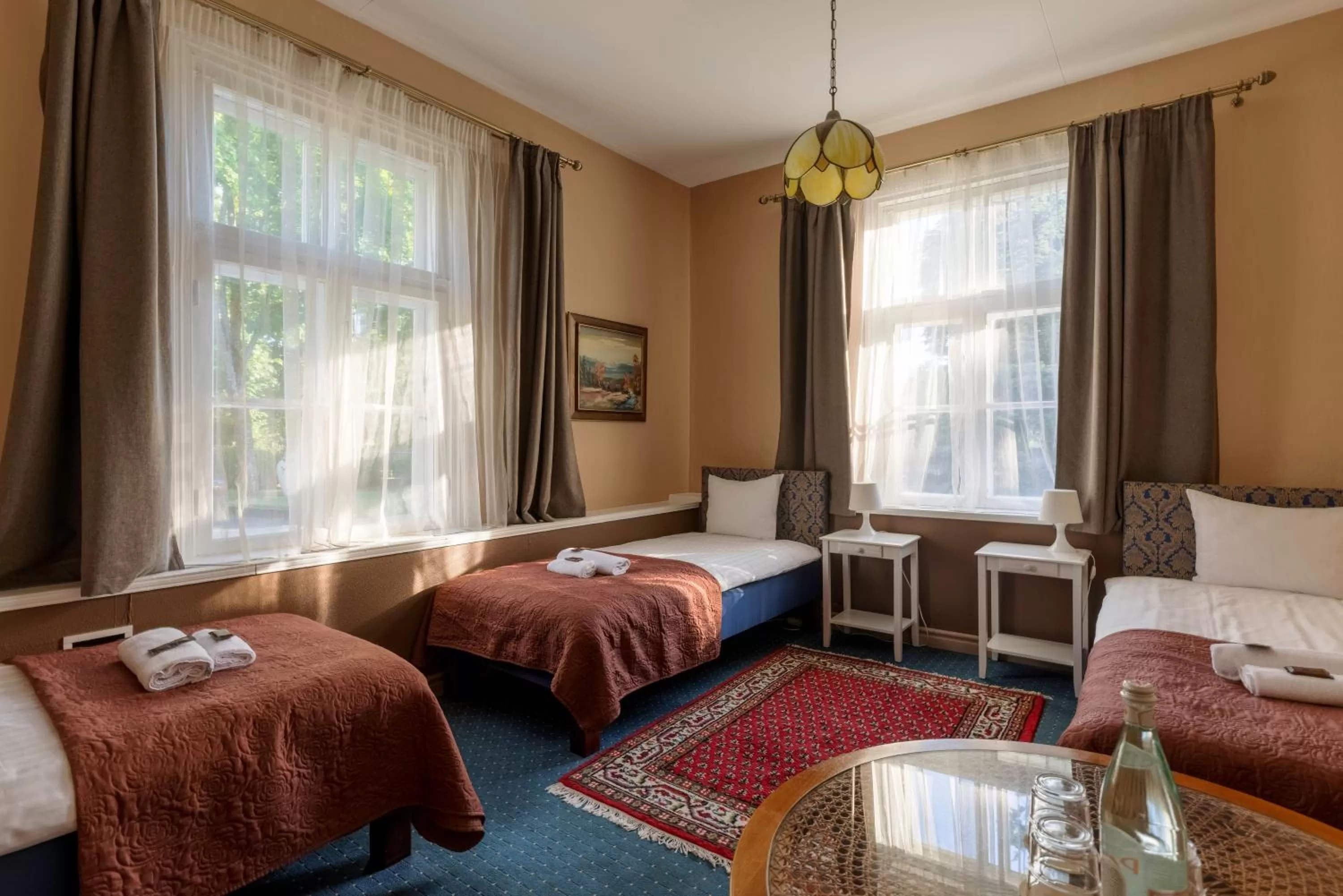 Budget Two-Bedroom six-bed room in Boutique Hotel Virkas muiža