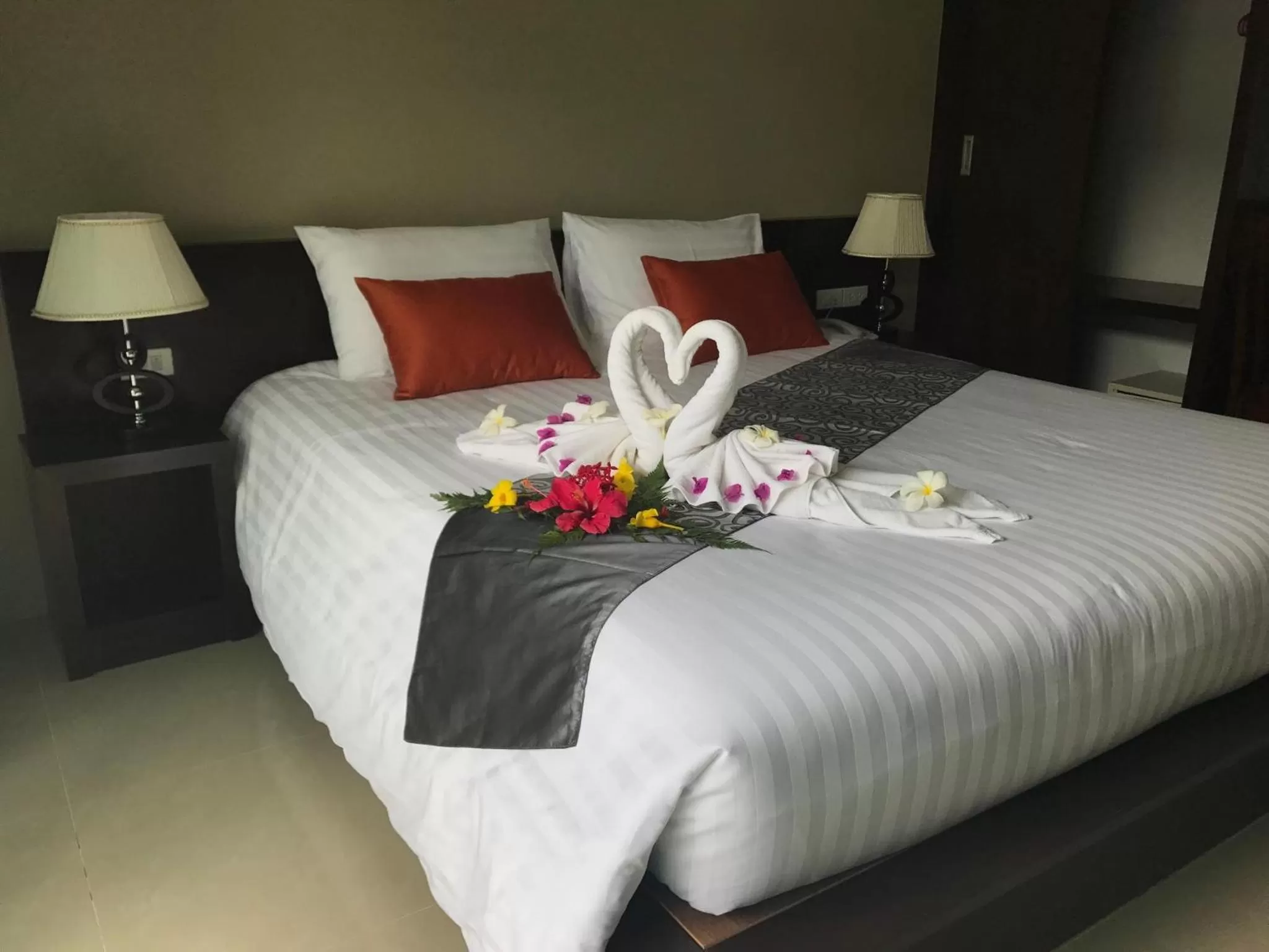 Bed in Aonang Sea Valley Resort