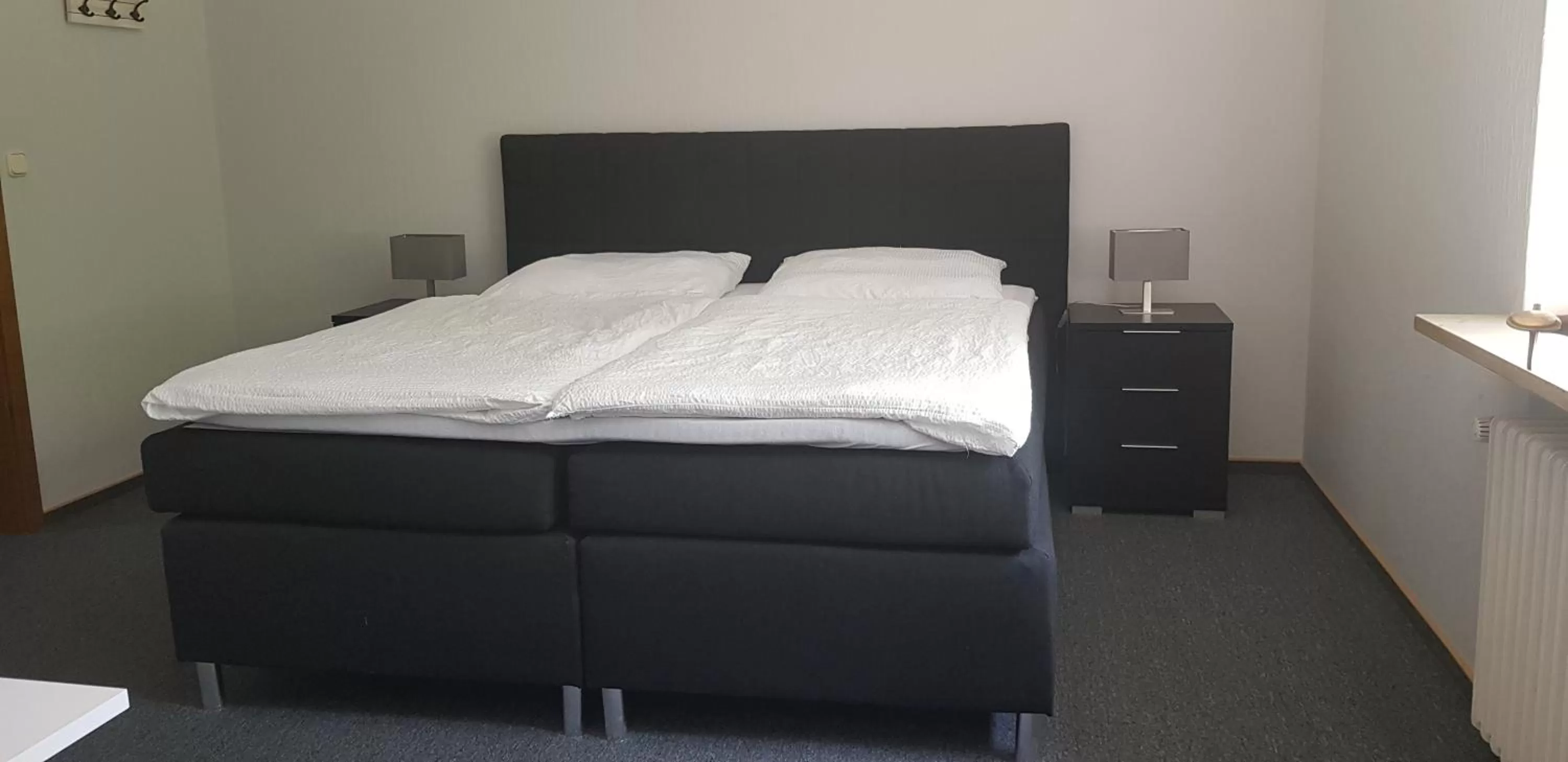 Bed in Hotel Haus Hubertus