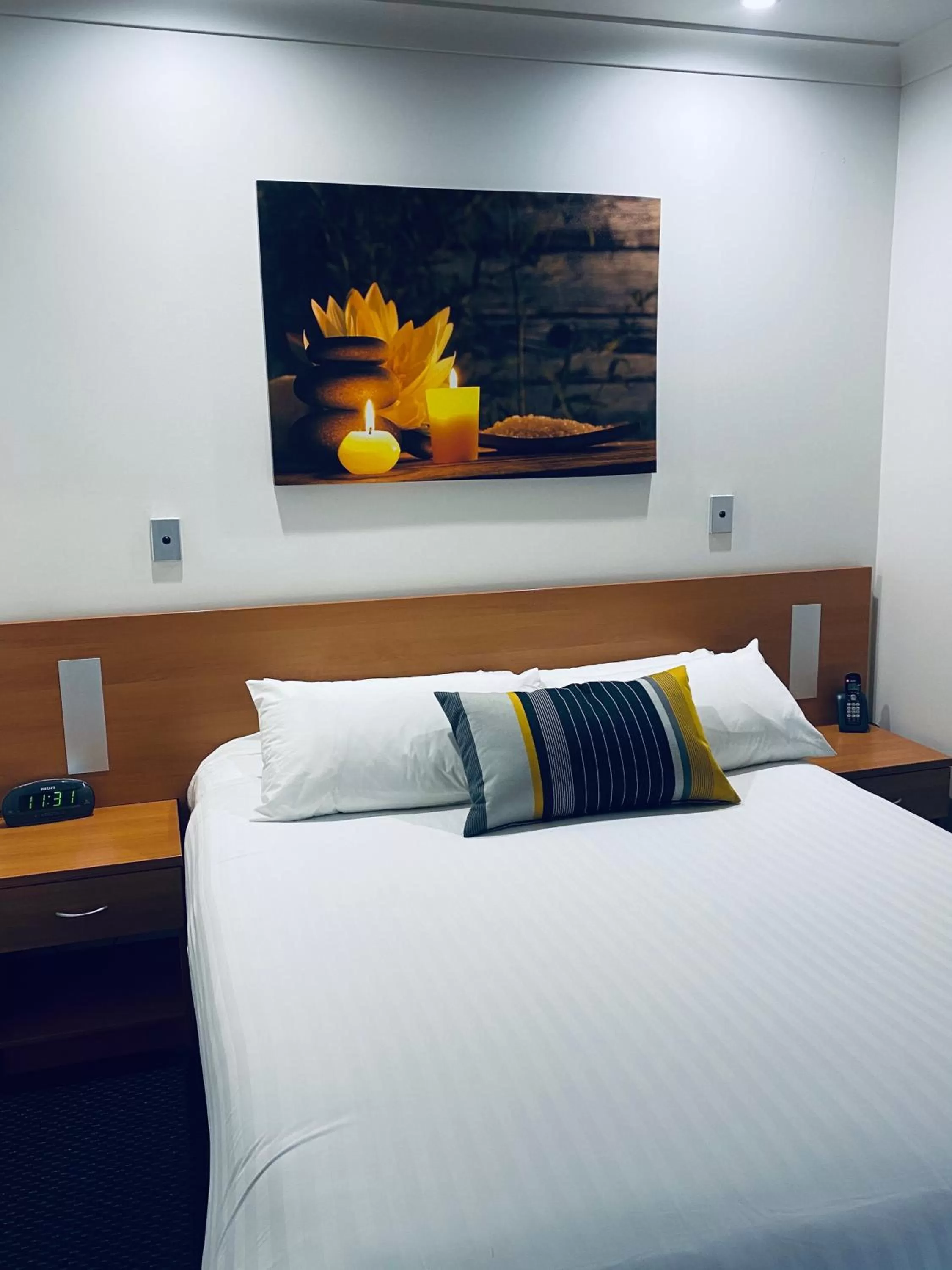 Bed in ibis Styles Broken Hill