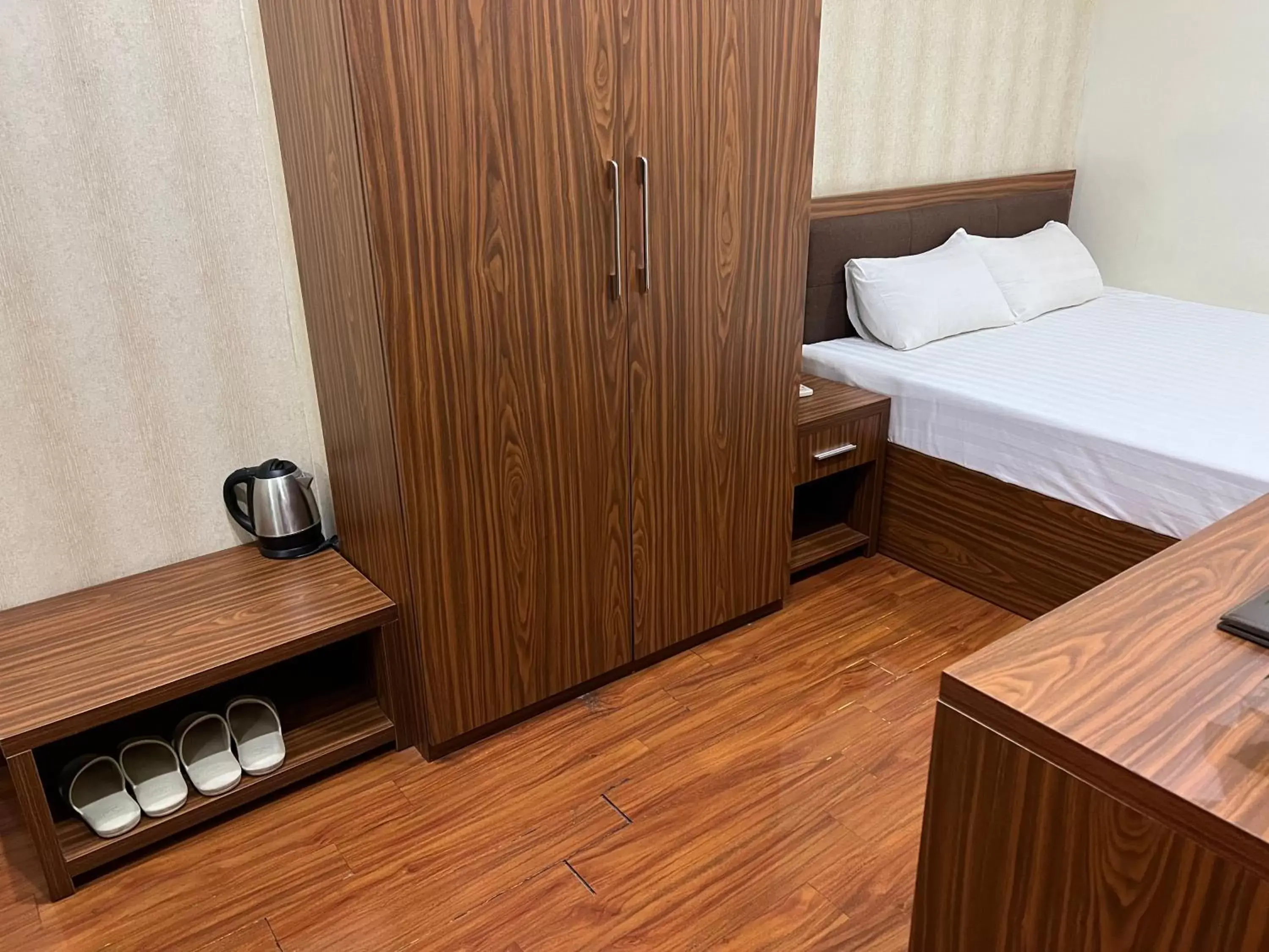 Standard Double Room in Spoon Hotel Standard Double Room in Spoon Hotel